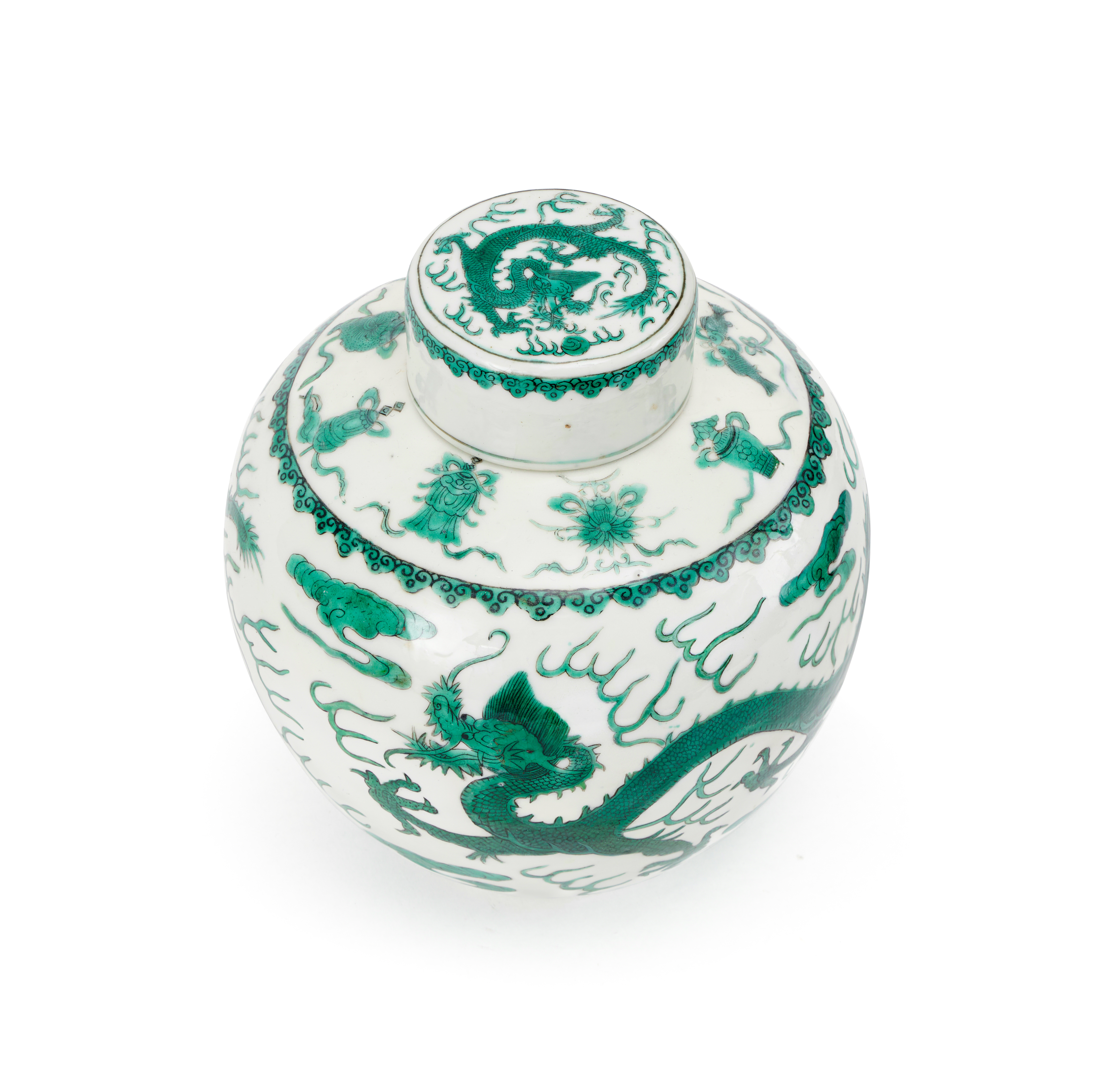 A FINE GREEN-ENAMELED 'DRAGON' JAR AND COVER, DAOGUANG MARK & OF THE PERIOD (1821-1850) - Image 2 of 5