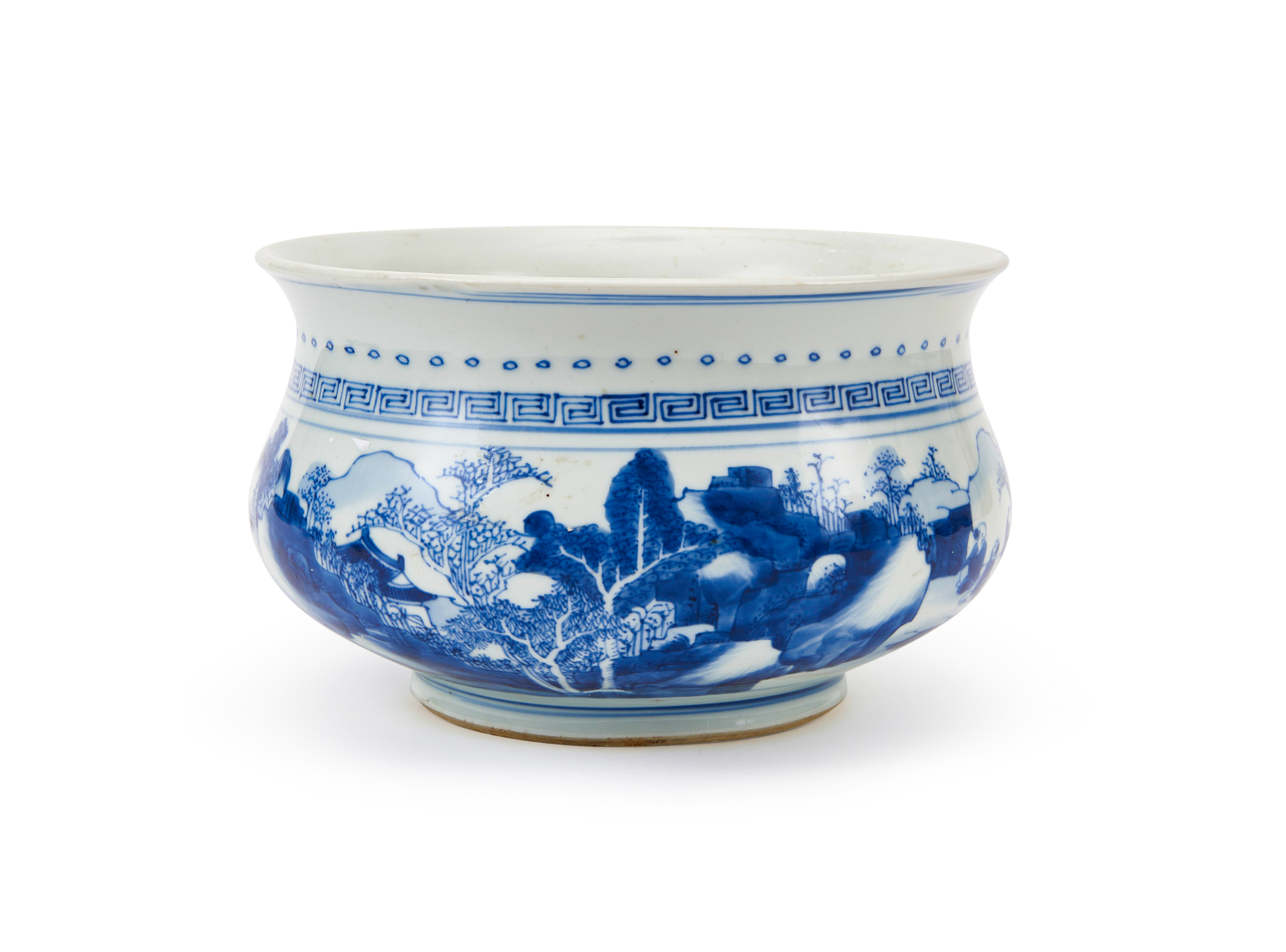 A CHINESE BLUE & WHITE CENSER, KANGXI PERIOD (1662-1772) - Image 2 of 6