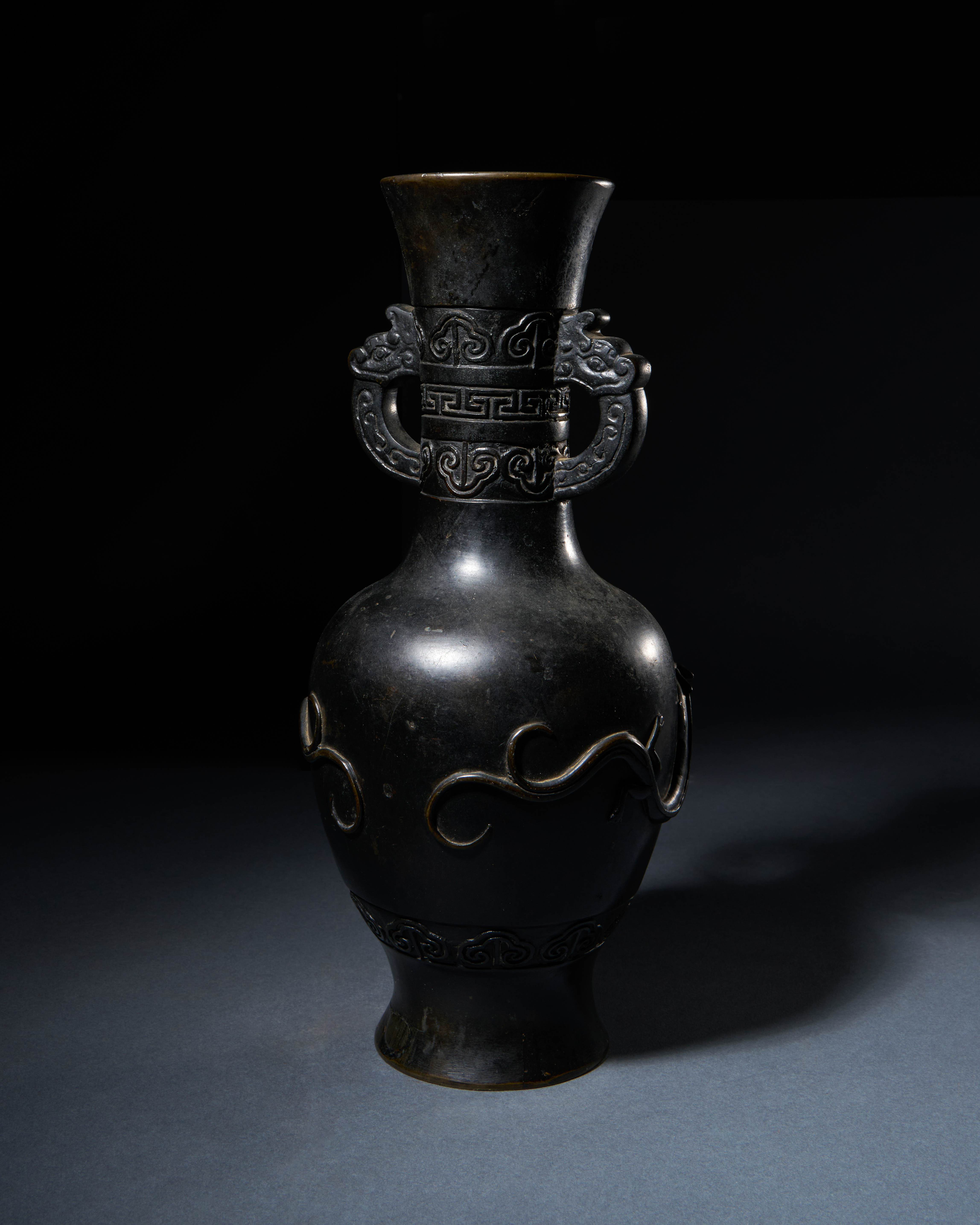 A CHINESE BRONZE "QILIN" VASE, MING DYNASTY (1368-1644) - Image 2 of 5