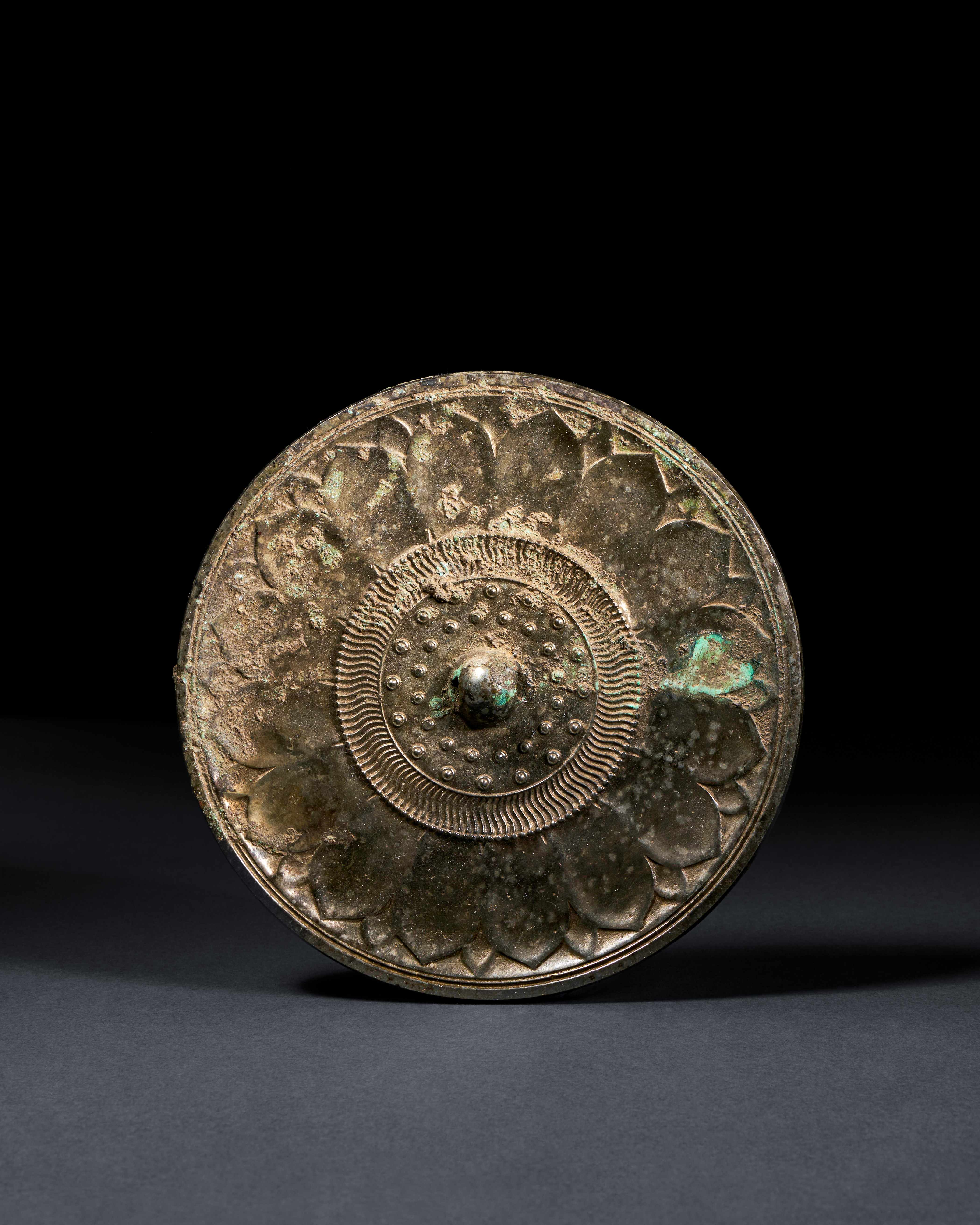 A RARE SILVERY BRONZE MIRROR TANG DYNASTY (618-907)