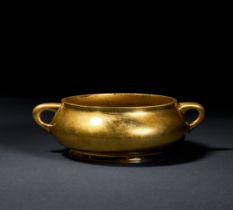 A CHINESE GILT BRONZE INCENSE BURNER, QING DYNASTY (1644-1911)