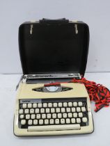 Brother deluxe 800 vintage type writer.