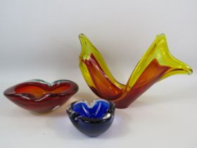 3 Murano Uranuim art glass bowls.