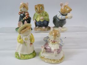 Five Royal Doulton Bramley Hedge figurines, all with boxes. The tallest measures 9cm, 1 has had a