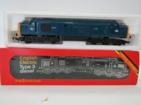 Hornby 00 Gauge English Electric Diesel Loco with original box. See photos.