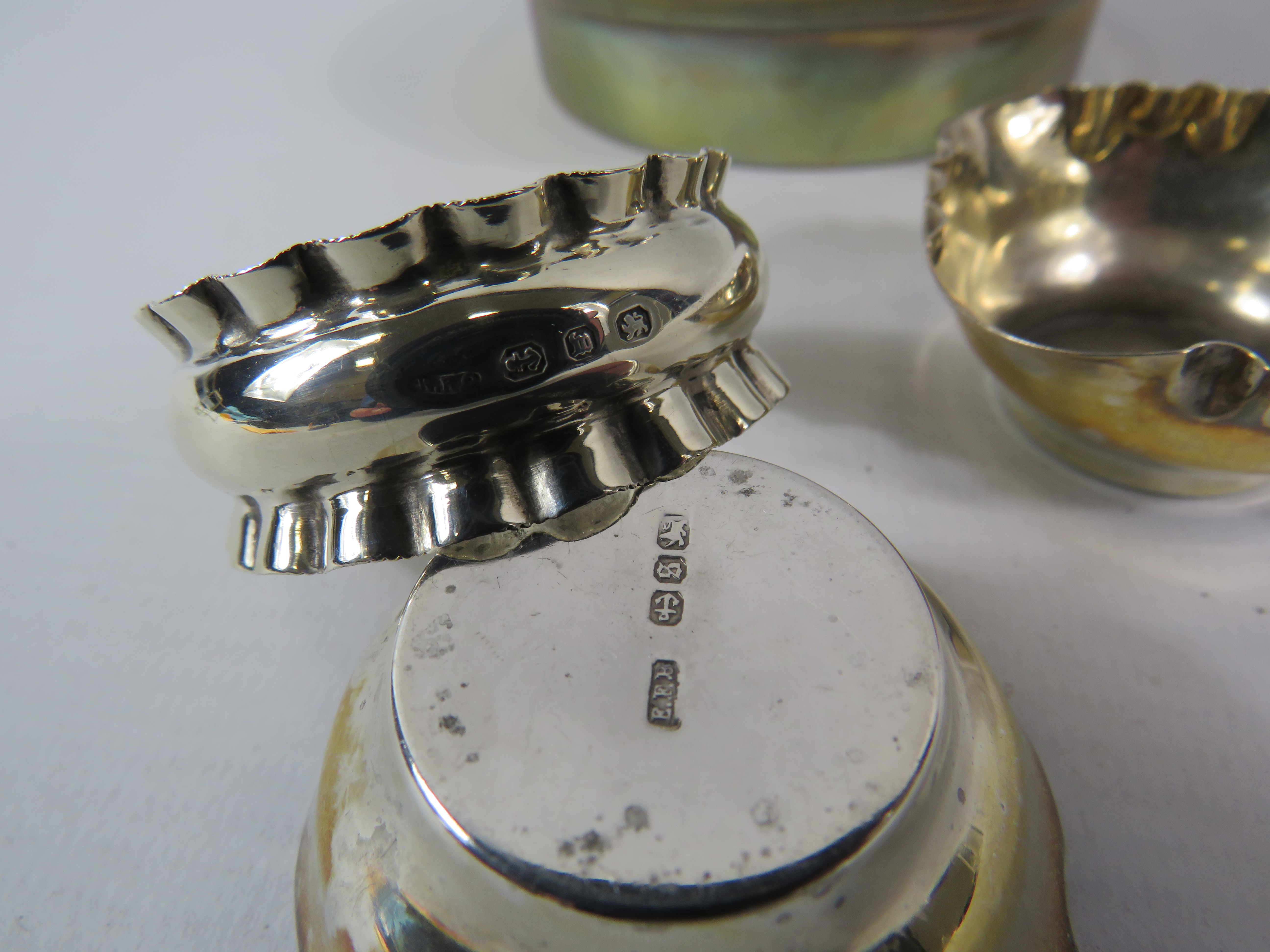 Mixed sterling silver lot including a pair of salts, coaster , sugar nips etc,various hallmarks 78g - Image 2 of 4