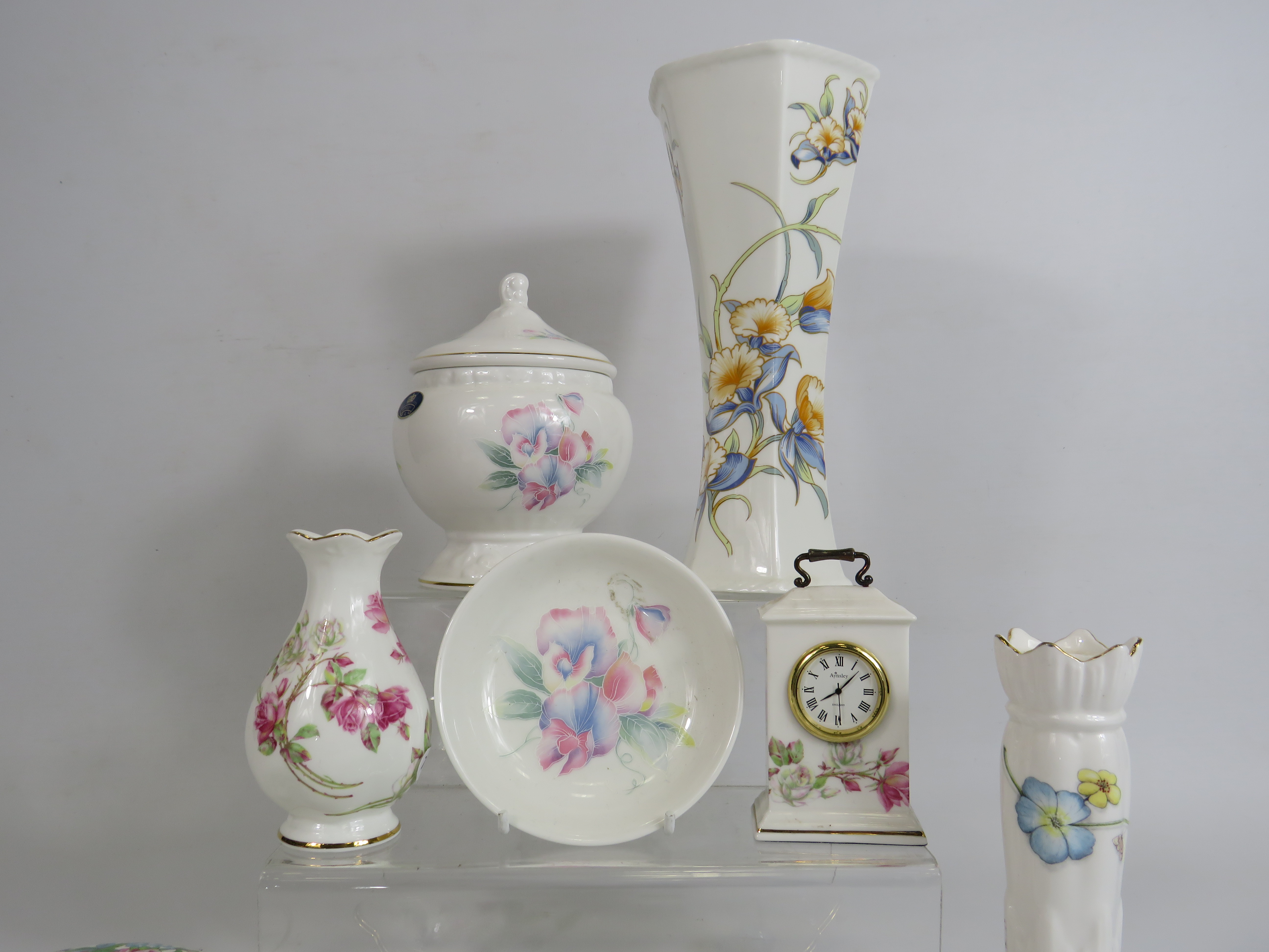 Selection of Aynsley ceramics, Natures Delight, Just Orchids, Little Sweetheart etc. - Image 3 of 3