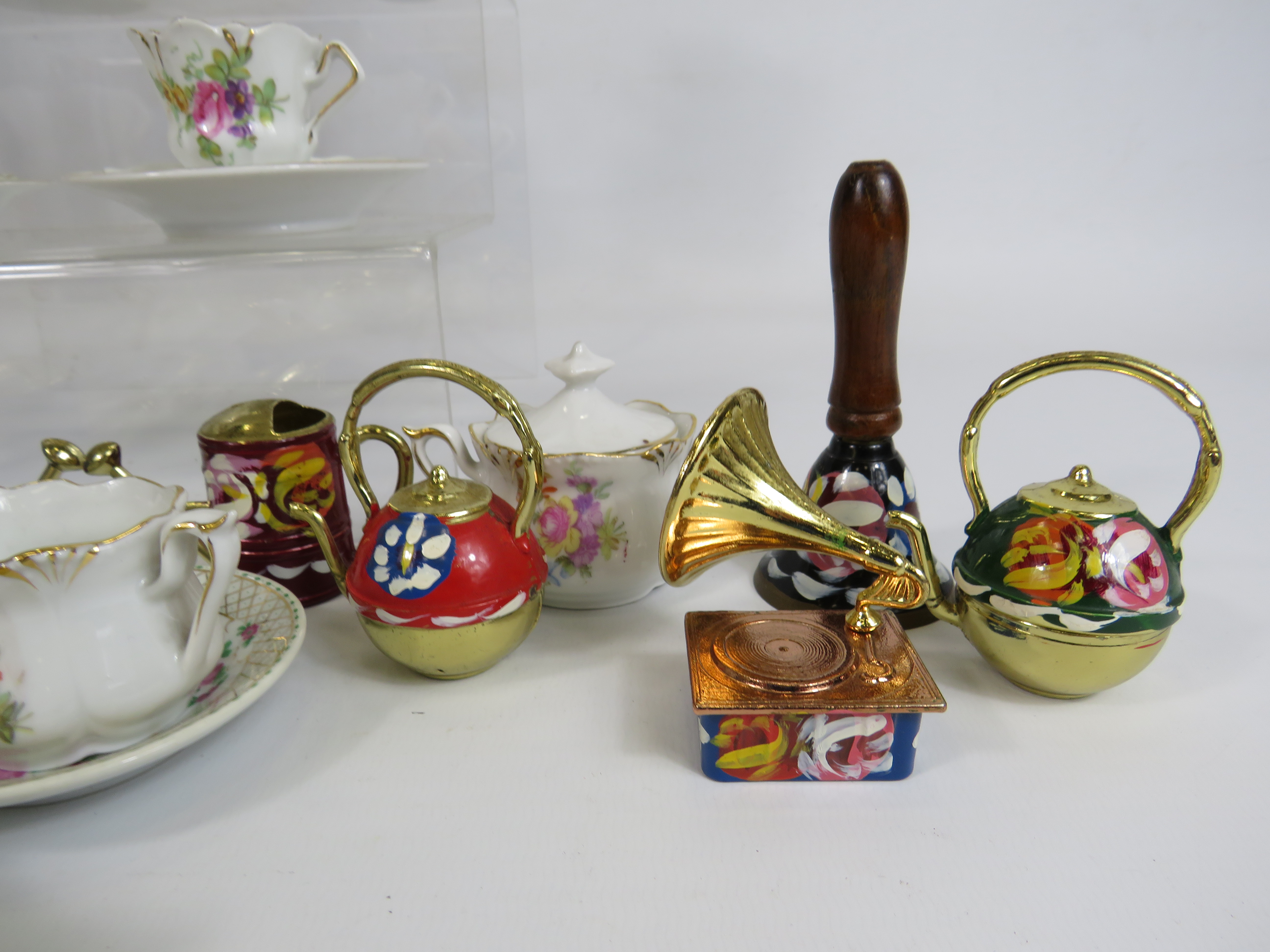 Selection of Miniature teaset and mini barge ware items in ceramics and brass. - Image 2 of 3