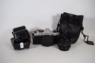 Olympus OM10 Camera,  Contax Flash Head, Carl Zeiss lens 17/50.  see photos for details