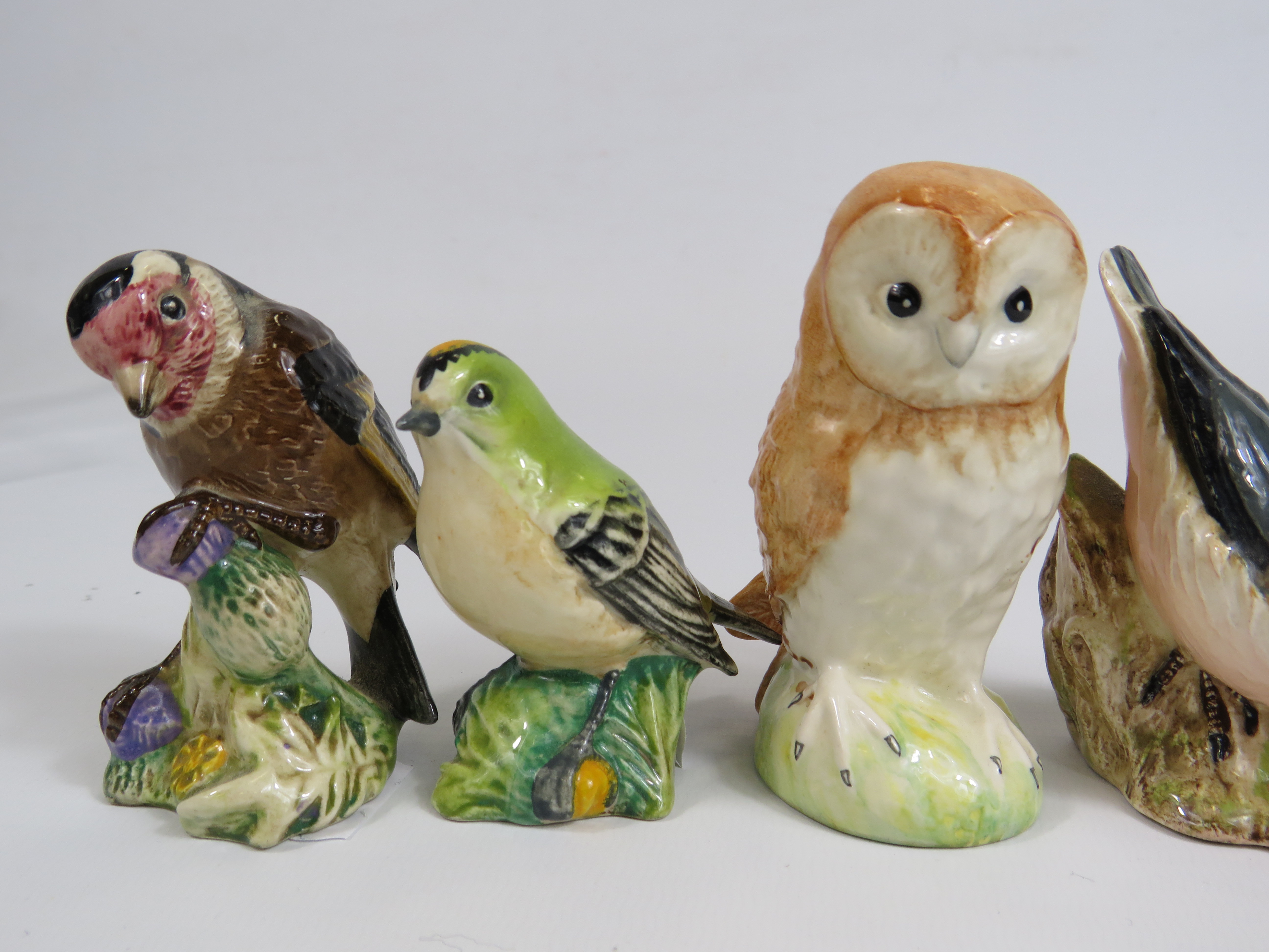 4 Beswick bird figurines, slight chip to the beak on Nuthatch. - Image 2 of 5