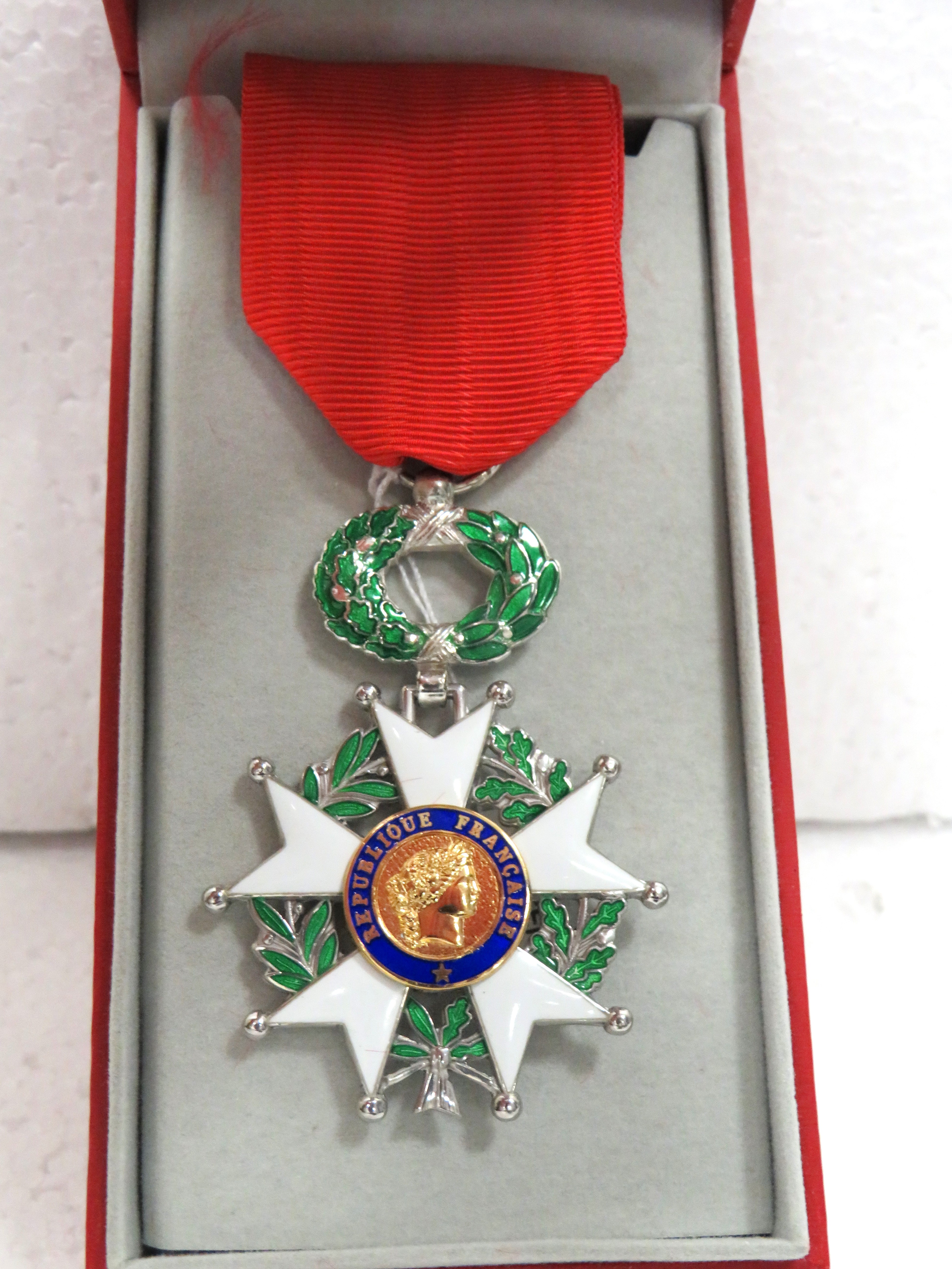 Ordre National de la Legion d'honneur e Patrie 29, Floreal ANX. Silver and Enamel Medal by Arthus Be - Image 5 of 7