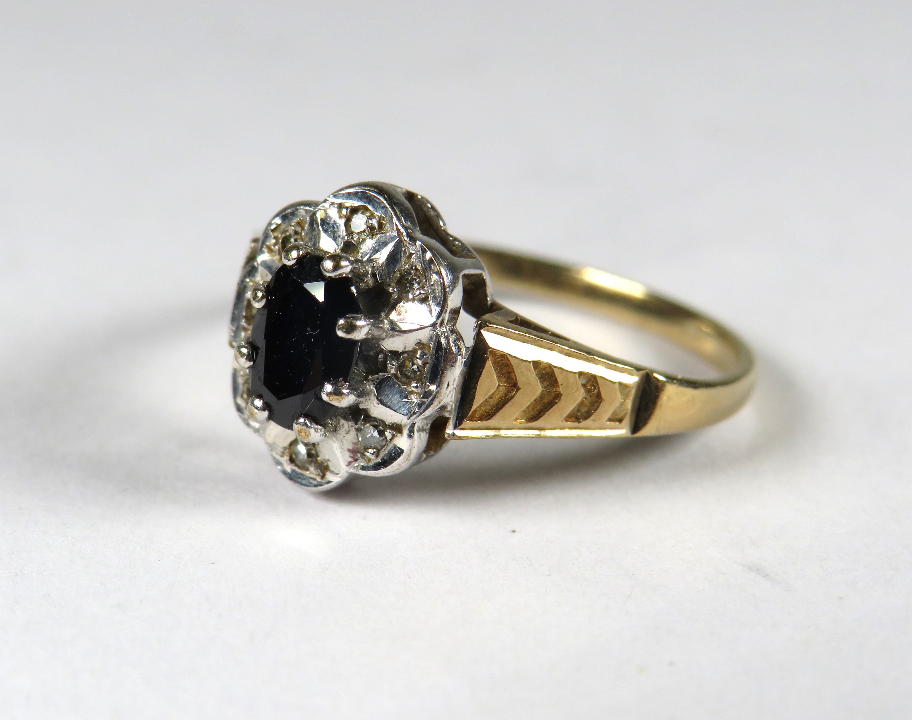 9ct Yellow Gold Ring set with a Central Sapphire with small diamond set surround .  Finger size 'N-5 - Image 2 of 4