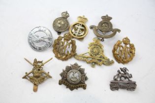 Military Cap Badges x 10 inc. Shrepshire Yeomanry R.F.C Royal Berskhire Etc 2341320