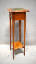 Elegant Oak Jardinaire Plant stand approx C1900.  Raised on elegant tapered legs it measures approx 