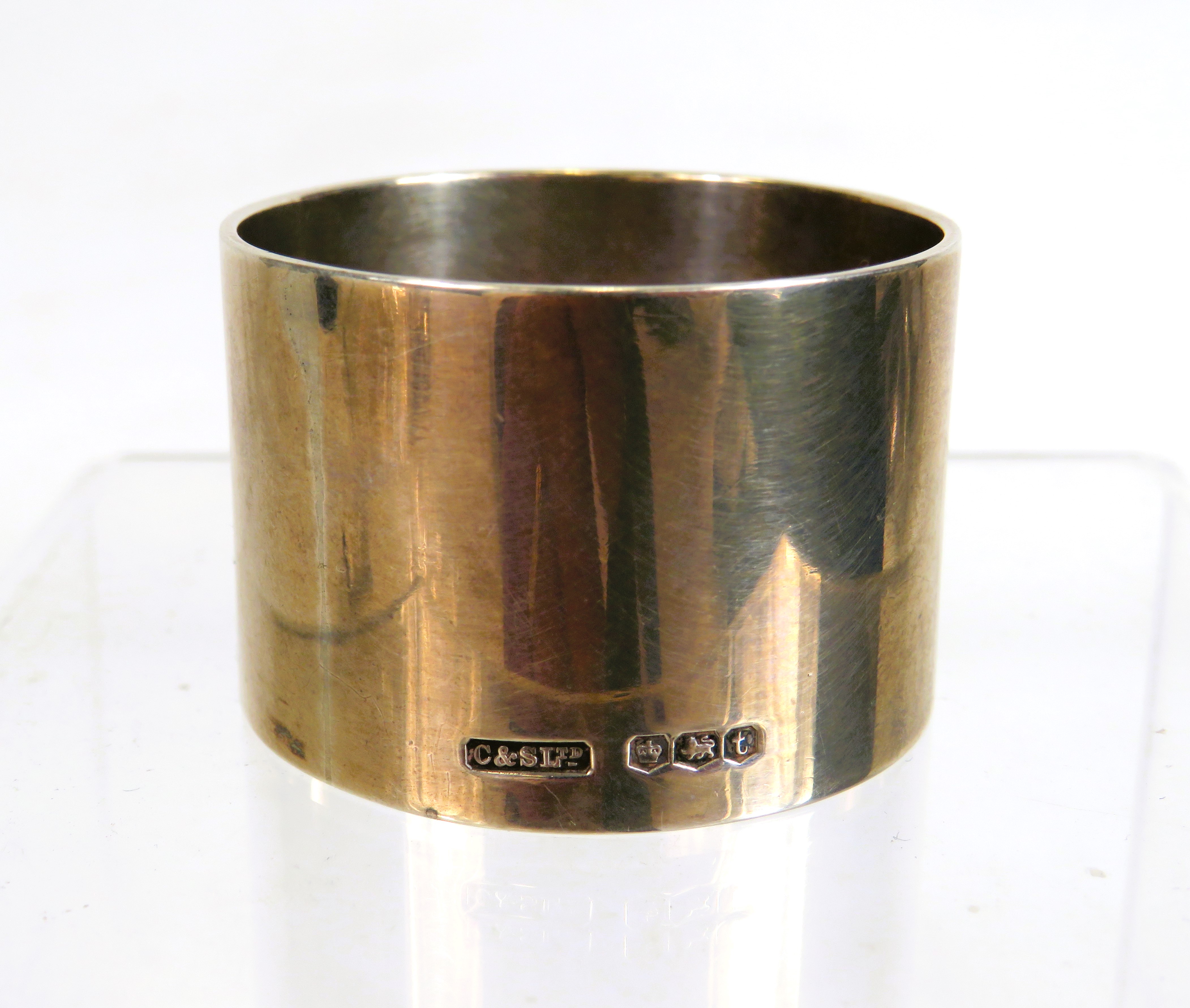 Thick Solid Silver Napkin ring with Hallmark for Sheffield. Weighs 48g