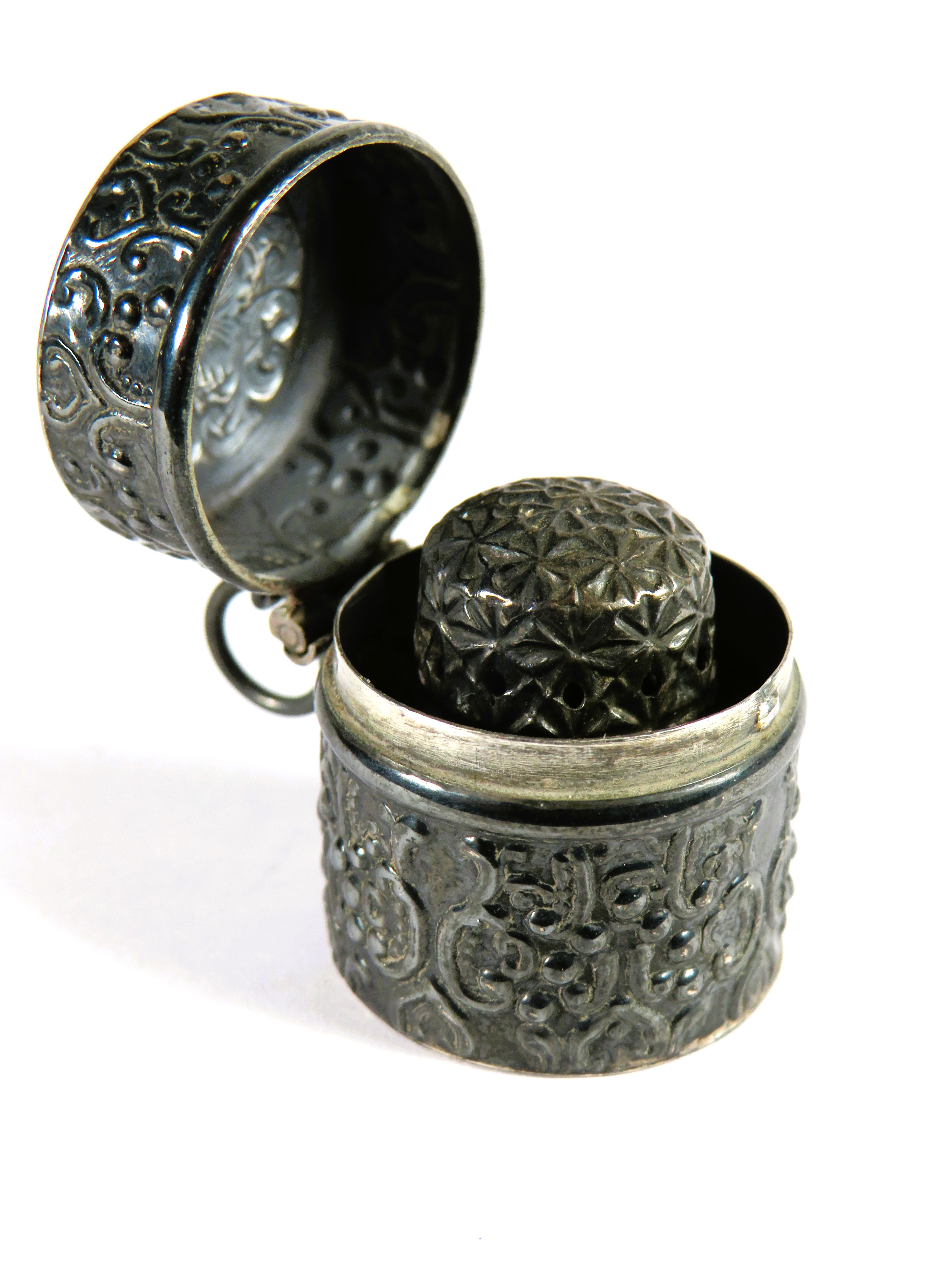 Hallmarked Silver Thimble with 925 Silver Thimble case with hinged lid and thimble mount within.  To - Image 3 of 4