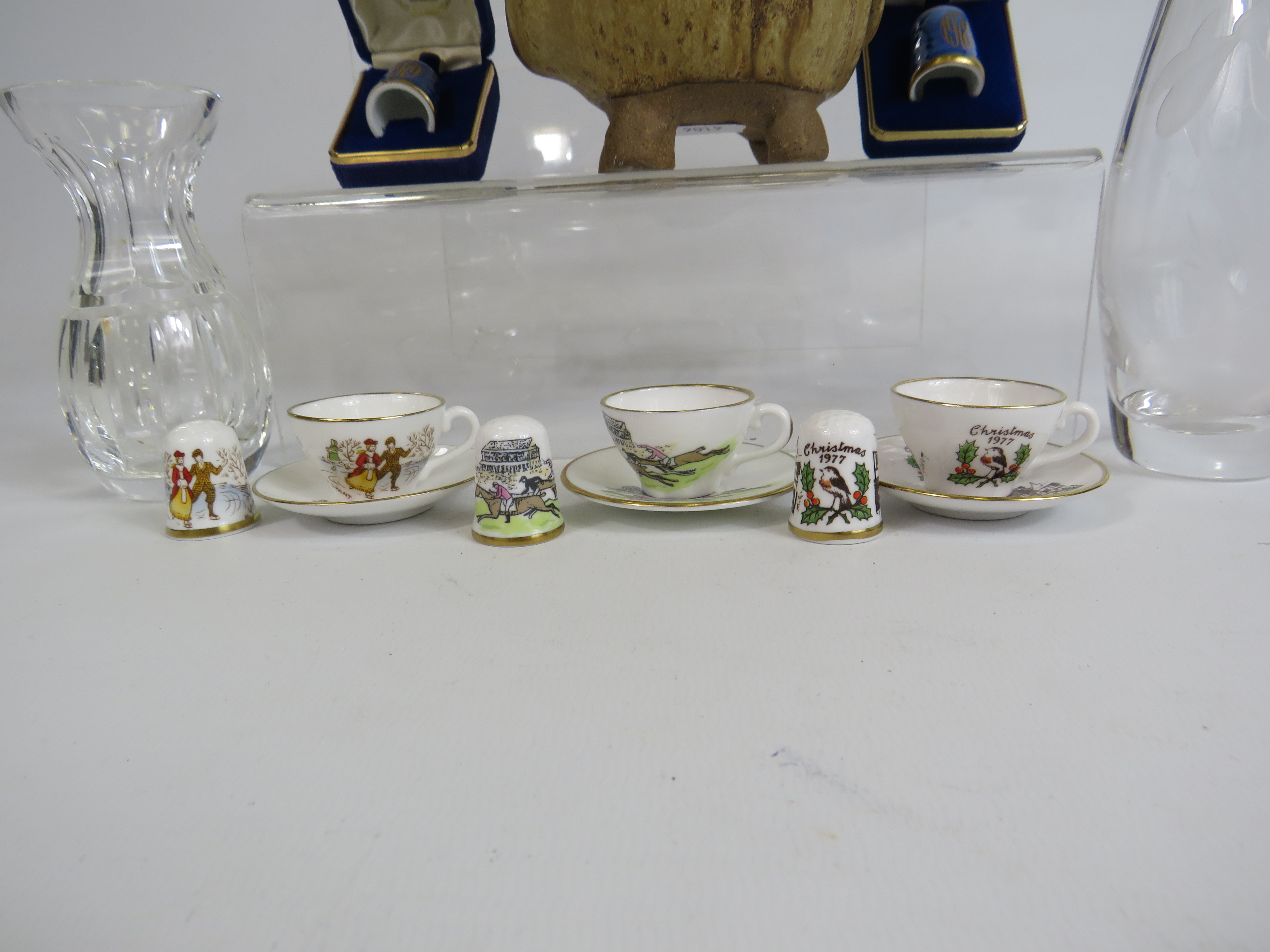 Mixed lot to include Caverswall mini cups and saucers with matching thimbles, Wedgwood paperweight - Image 2 of 4