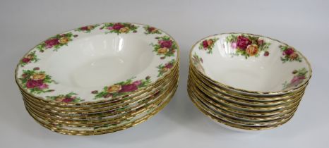 8 Royal Albert old country roses soup bowls and 8 dessert bowls.