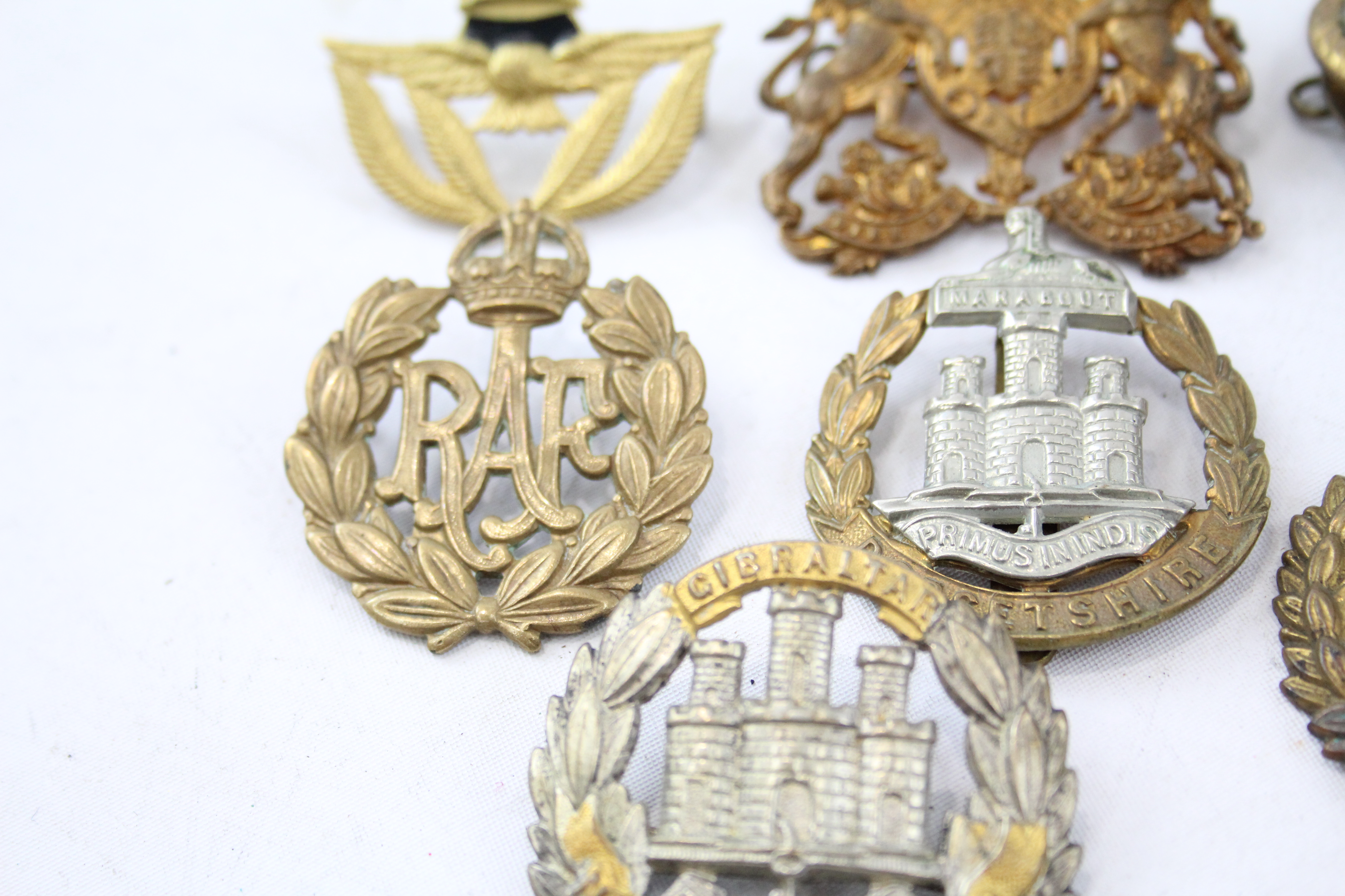 Military Cap Badges x 10 inc. K.O.Y.L.I Dorsetshire R.A.F Etc 2341318 - Bild 5 aus 5
