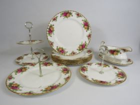 Selection of Royal Albert old country roses to include 6 dinner plates, 3 cake plates and a gravy