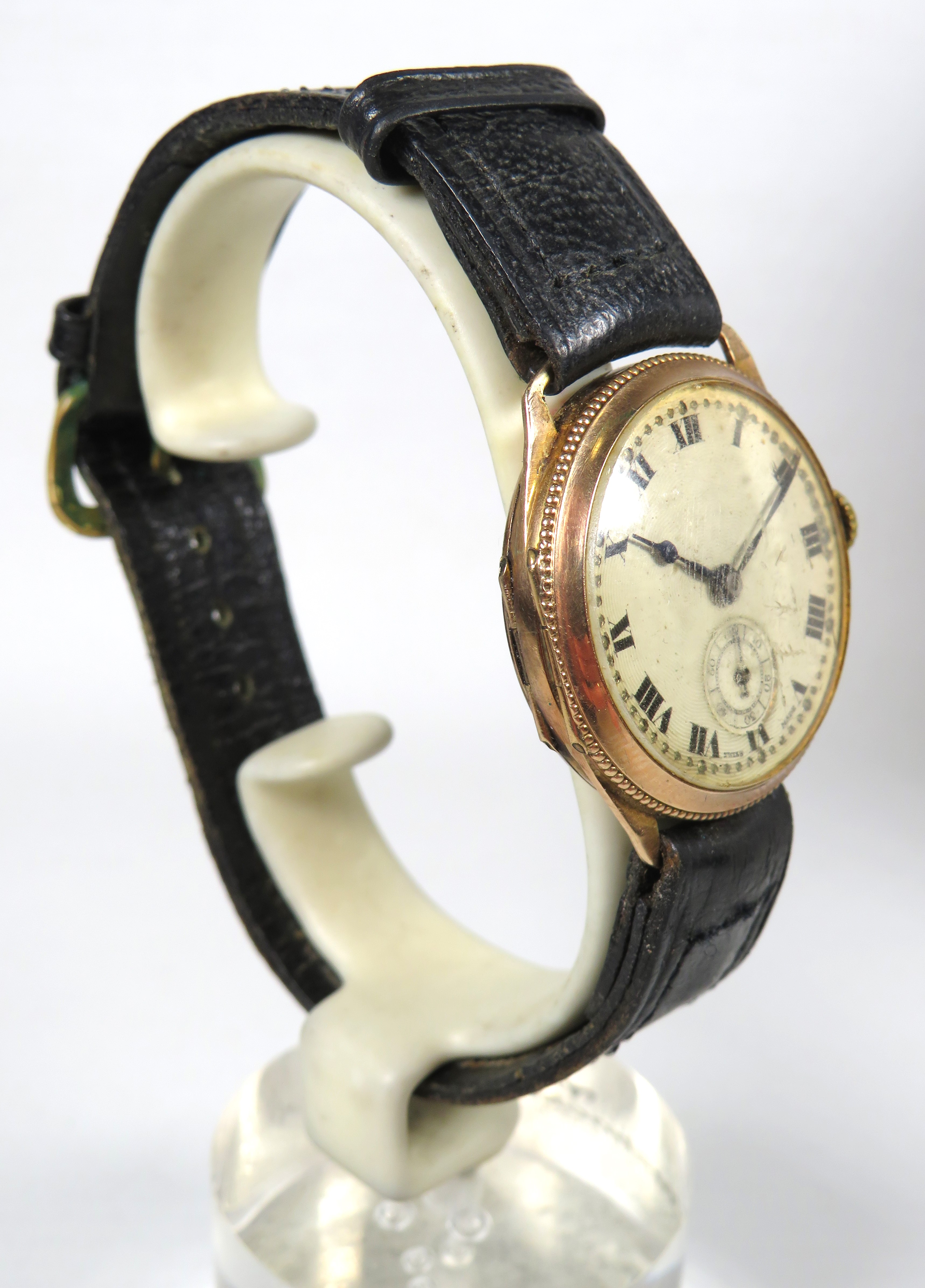 Swiss made 15 Jewel watch with leather strap, Subsidary dial. 9ct Case & Bezel.  Non runner for spar - Image 2 of 5