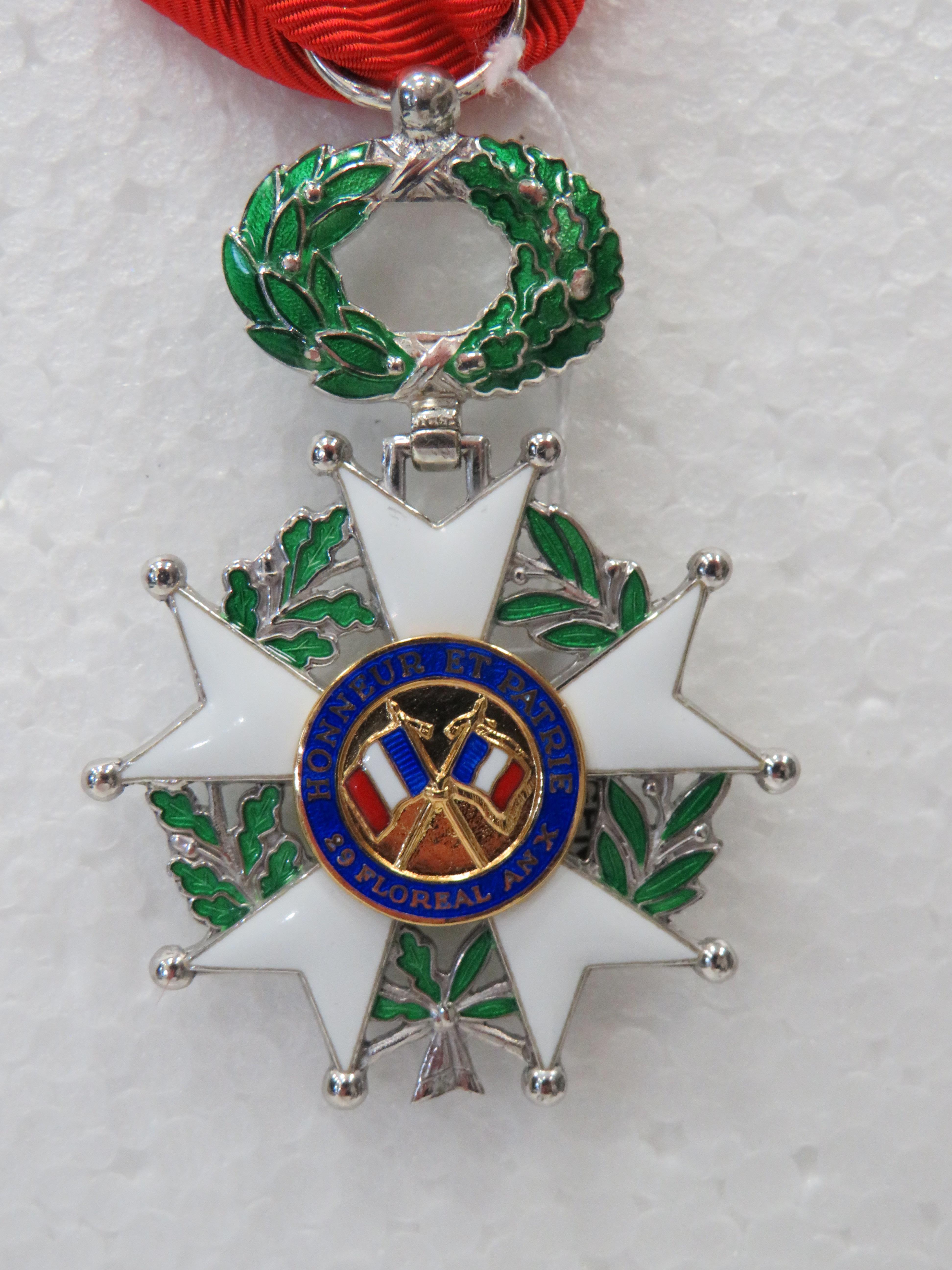 Ordre National de la Legion d'honneur e Patrie 29, Floreal ANX. Silver and Enamel Medal by Arthus Be - Image 3 of 7
