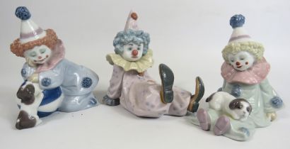 3 Small Lladro clown figurines, the tallest measures 13.5cm tall with boxes. (one does appear to