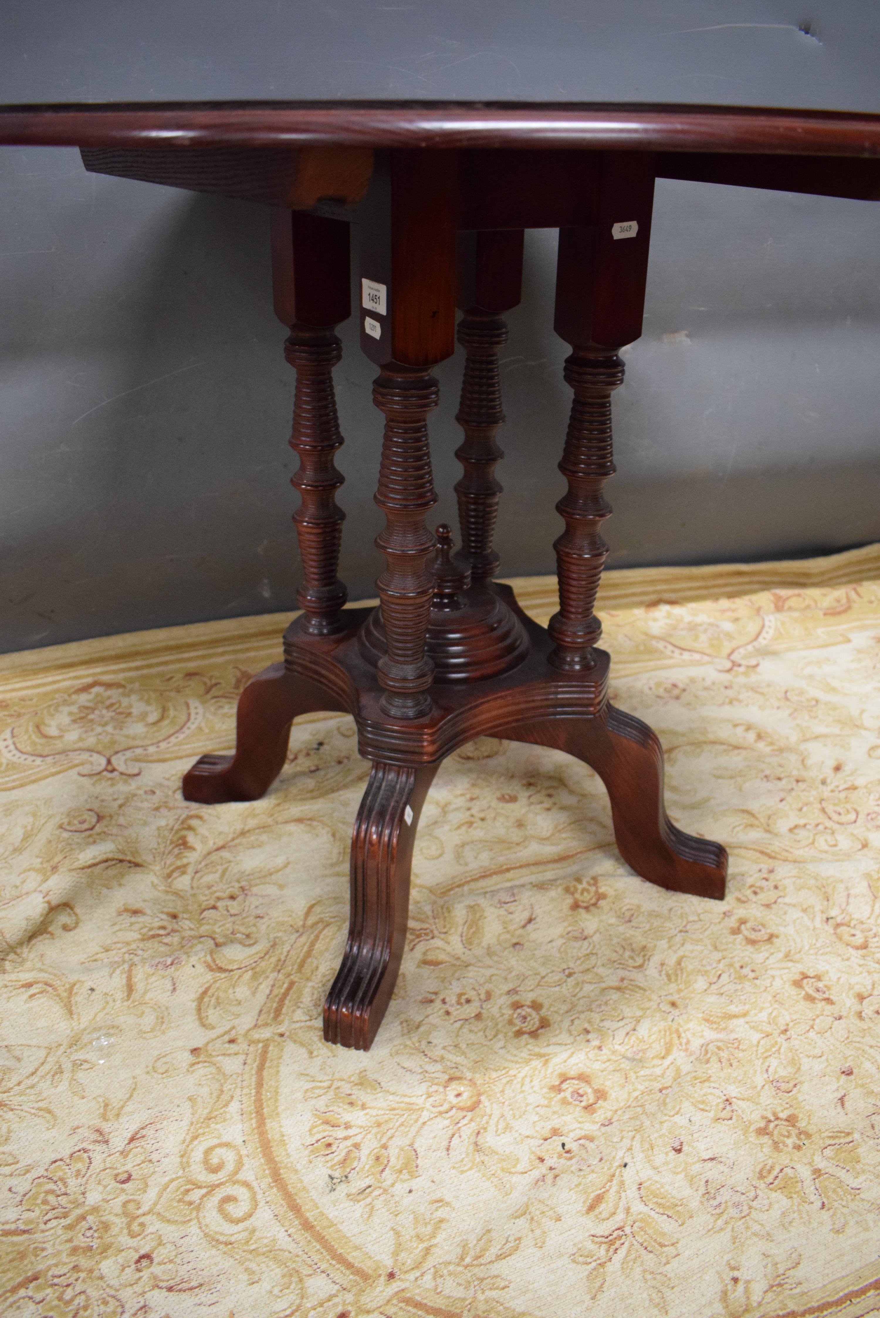 Lovely Circular topped table with four column pedestal raised on curved bracket feet. Measures - Image 2 of 2