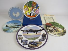 Selection of collectors plates Royal Doulton, Wedgwood, Royal Worcester and Coalport.