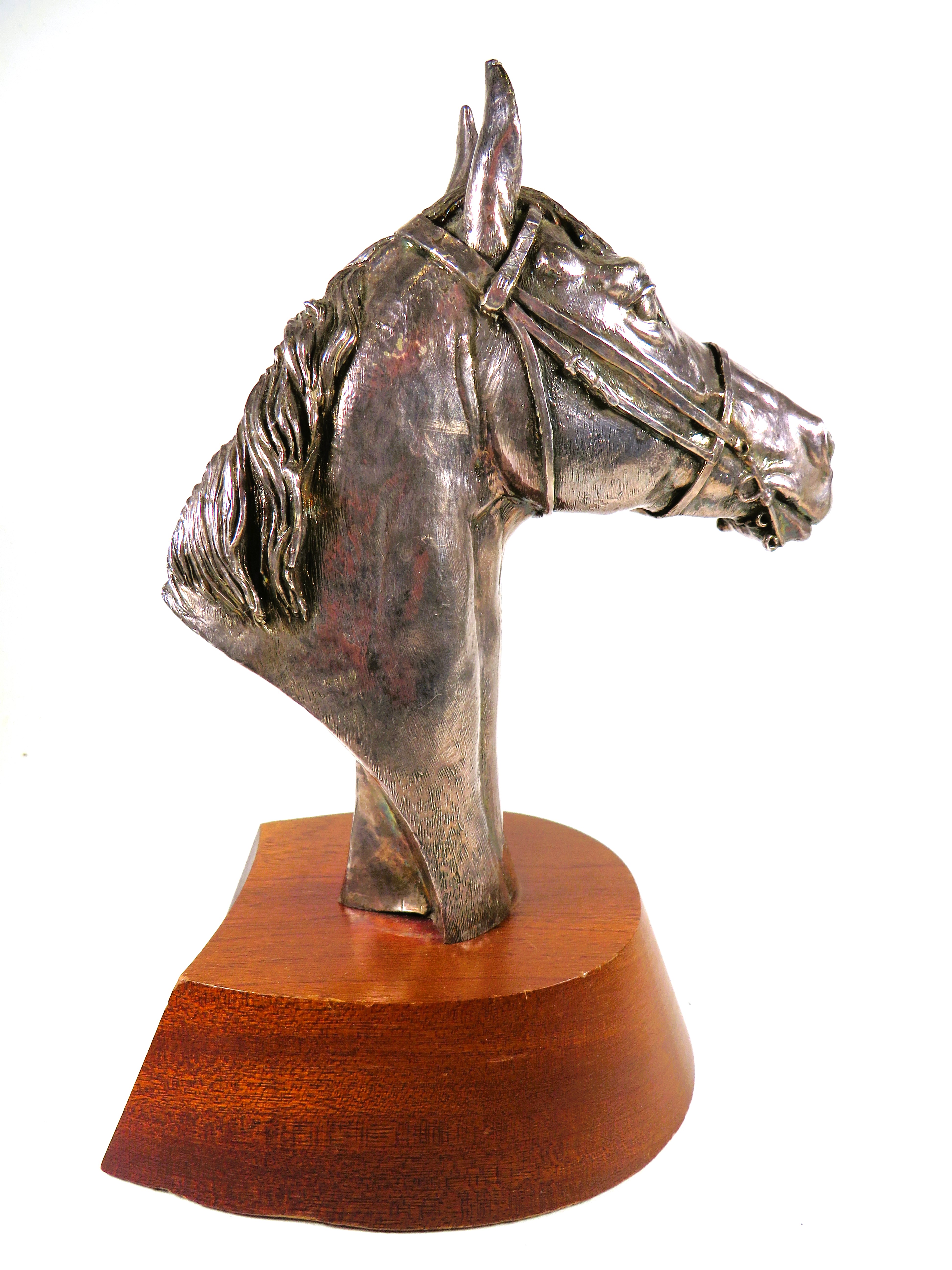 Beautifully Sculpted Horses Head in filled Hallmarked Silver . Bears the signature D. Gernty. - Image 2 of 6