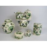 7 pieces of Masons Ironstone in the Green chartruese pattern.