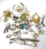 Selection of 925 Silver jewellery to include pendants, Neckchains and lots of pairs of Earrings. Se