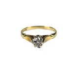 9ct Yellow Gold Diamond Solitaire Ring.  Finger size 'K'  1.3g