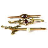 Three 9ct Yellow Gold Stone set Bar Brooches.  Total Weight approx  5g