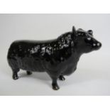 Beswick Aberdeen Angus bull figurine, 11cm tall & 19.5cm long