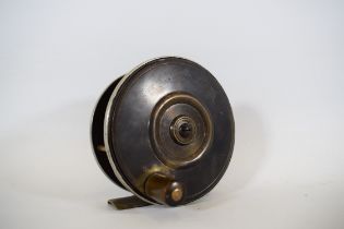 Vintage Fly Reel. Aluminium & Bakelite Body. See photos.