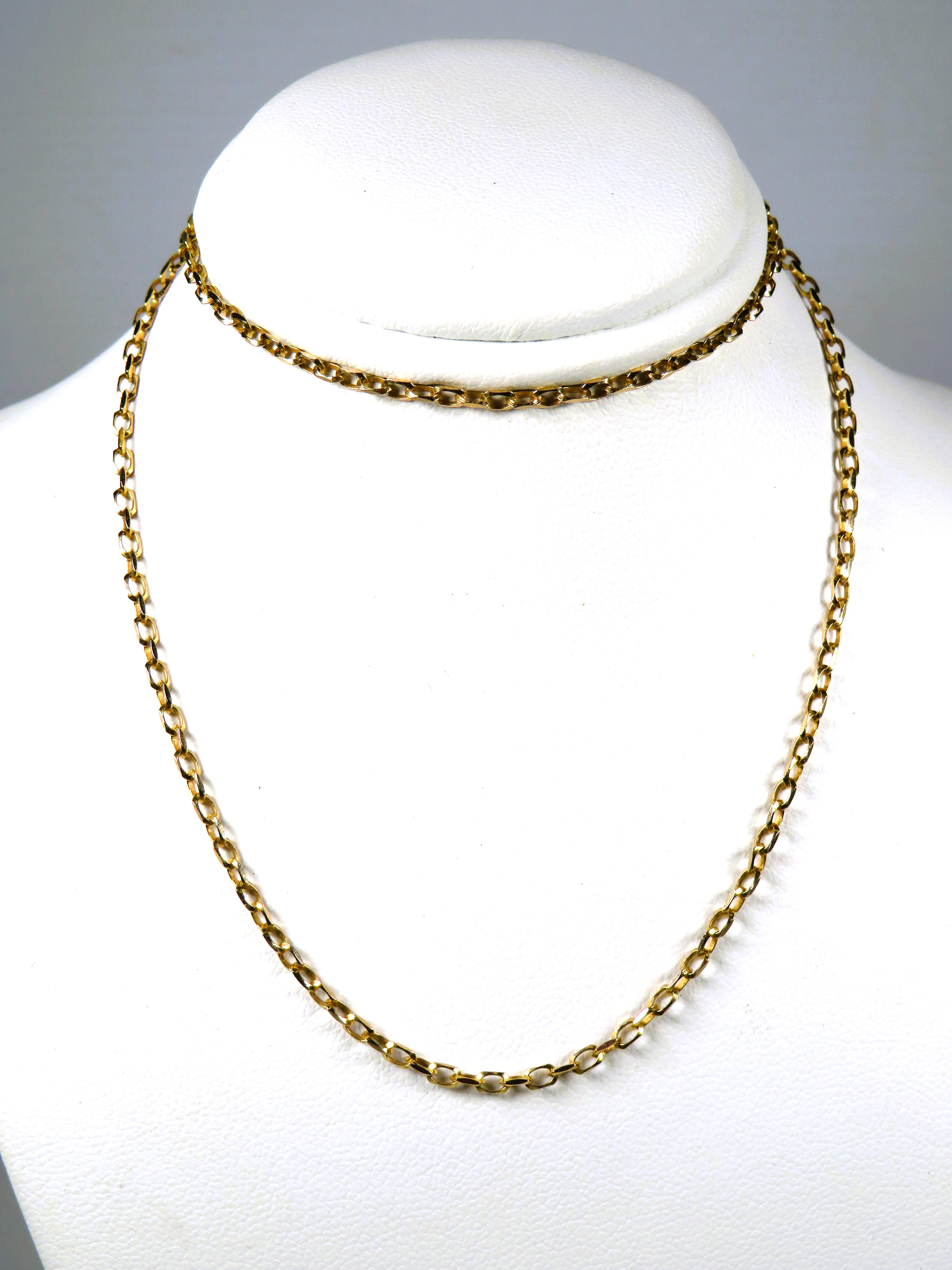 9ct Yellow Gold 18 inch Belcher link Neck Chain.  Total Weight 3.6g