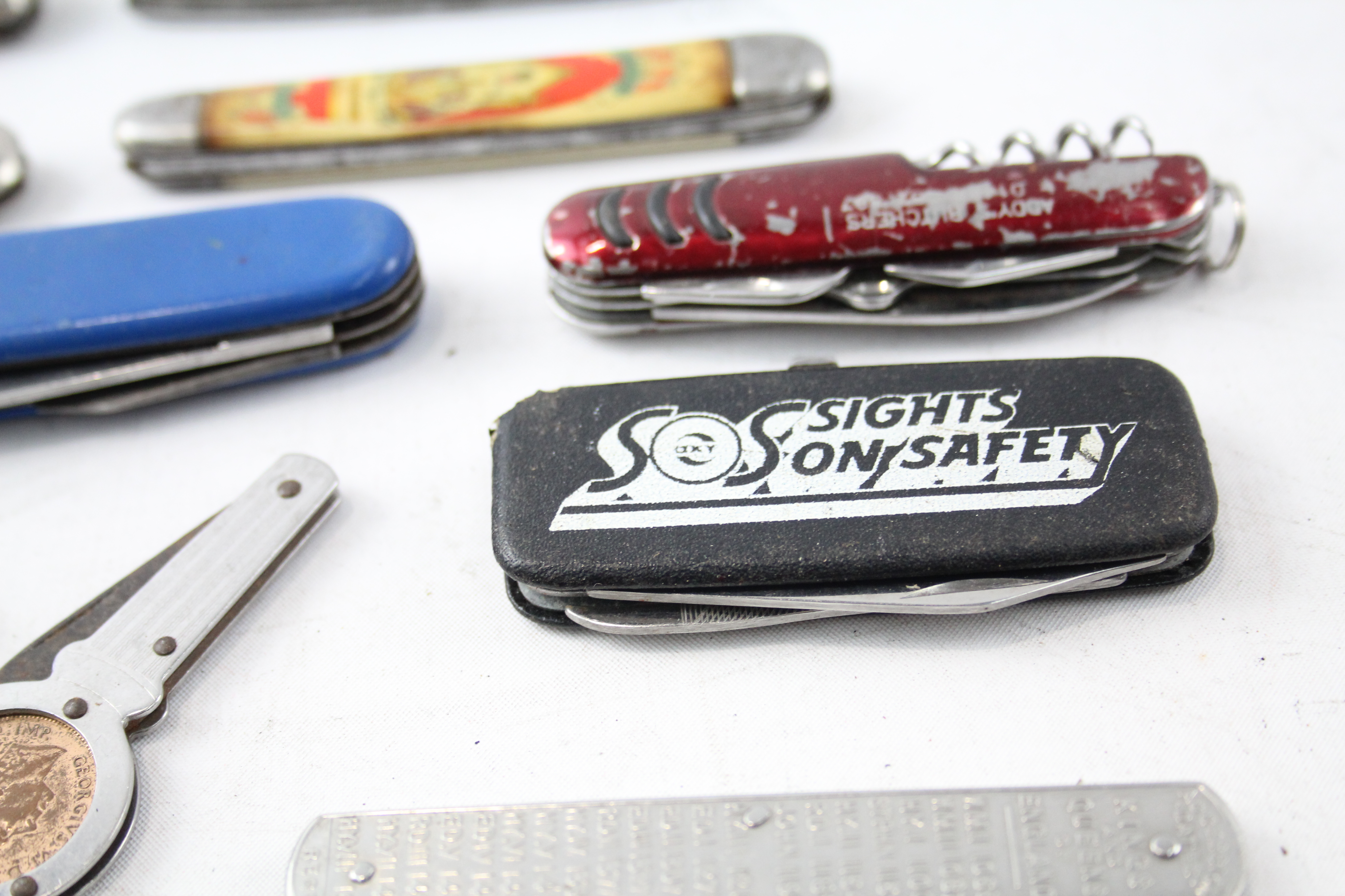 15 x Vintage Assorted Pocket KNIVES 474839 - Image 3 of 5