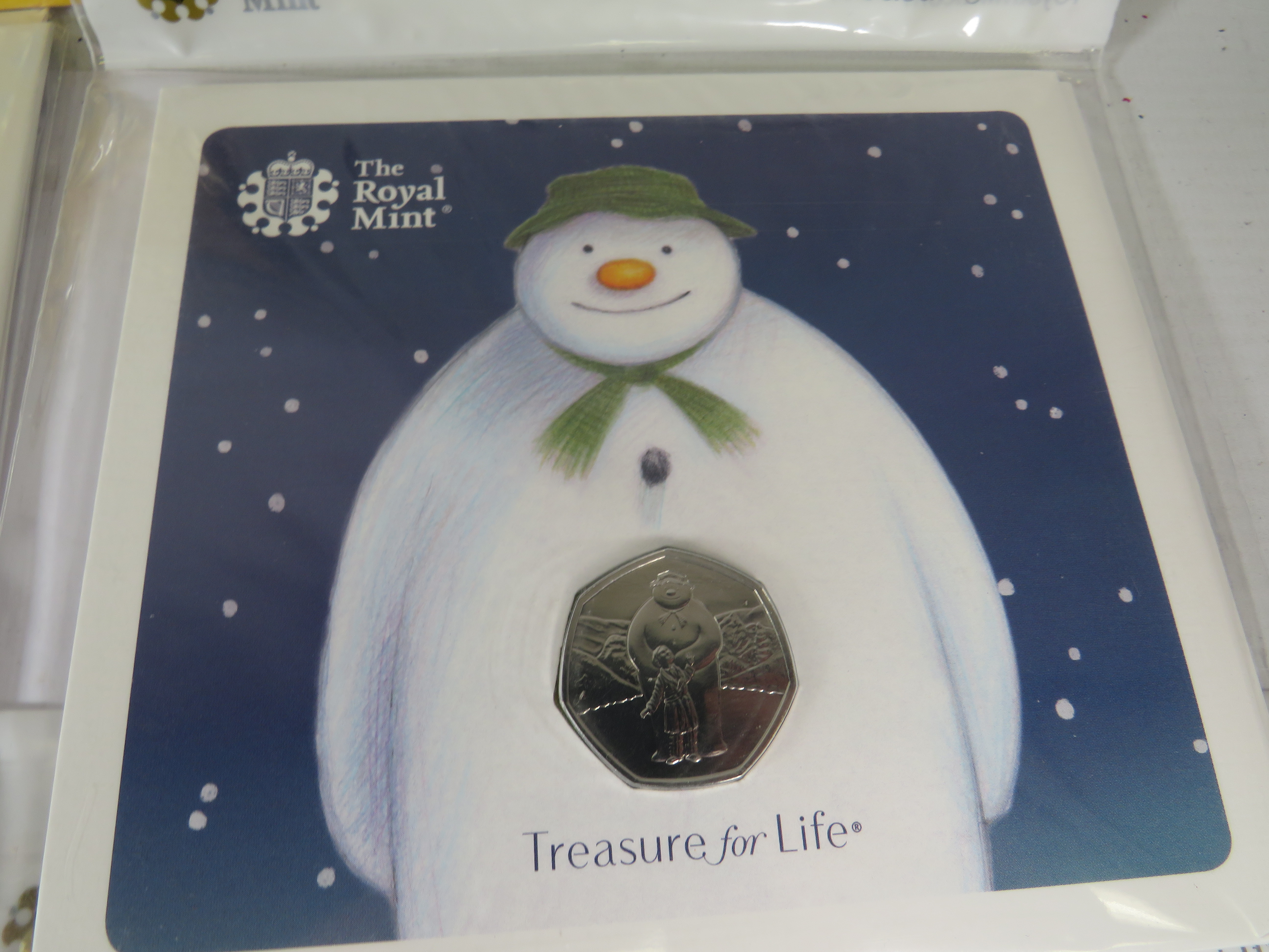 Royal Mint 50p Presentation packs plus a £2 Flying Scotsman proof coin. See photos.  - Image 5 of 6