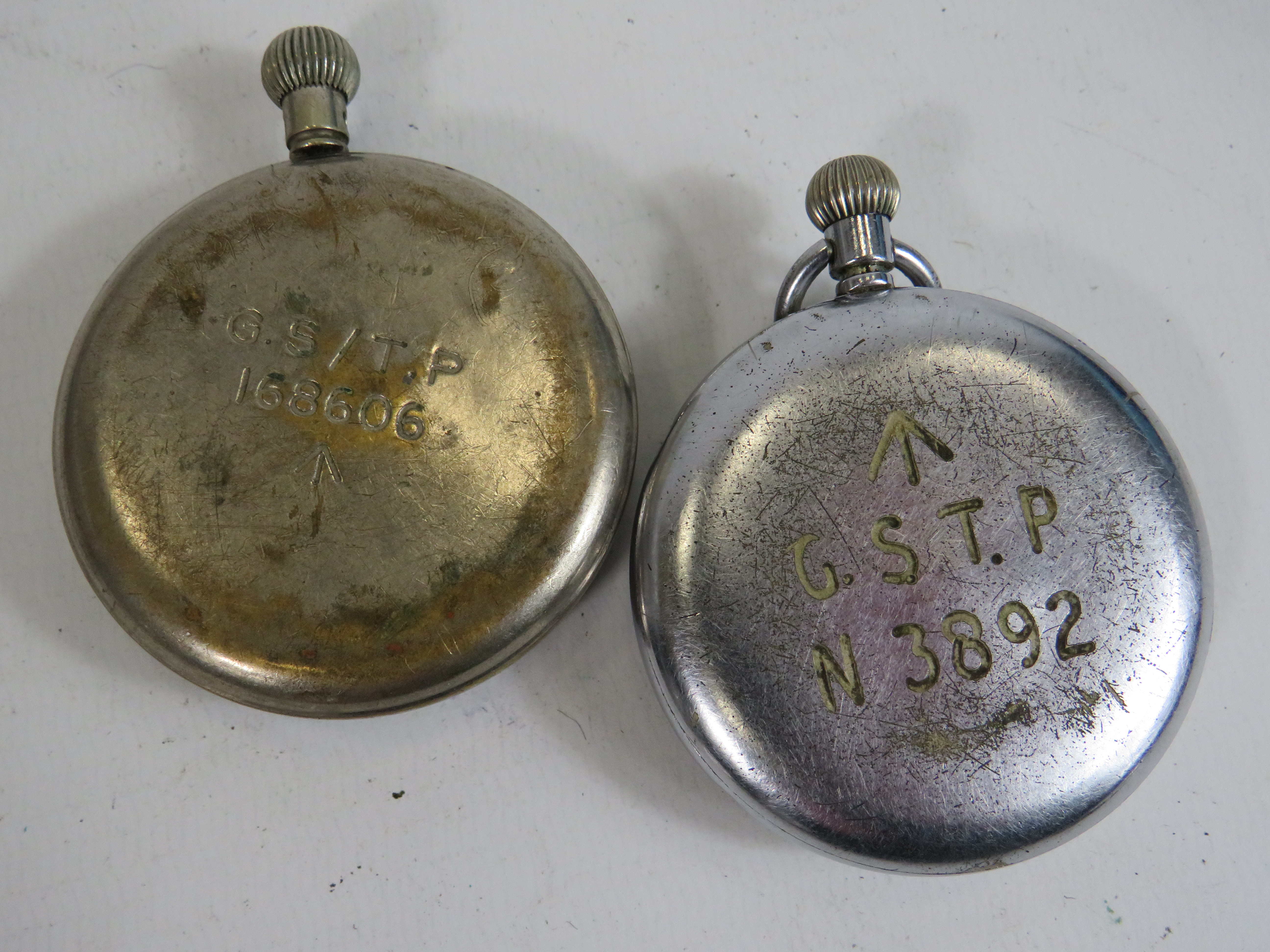 Gents Vintage WWII Era Military Issued Pocket Watches Hand-wind x 2     2114622 - Bild 2 aus 2