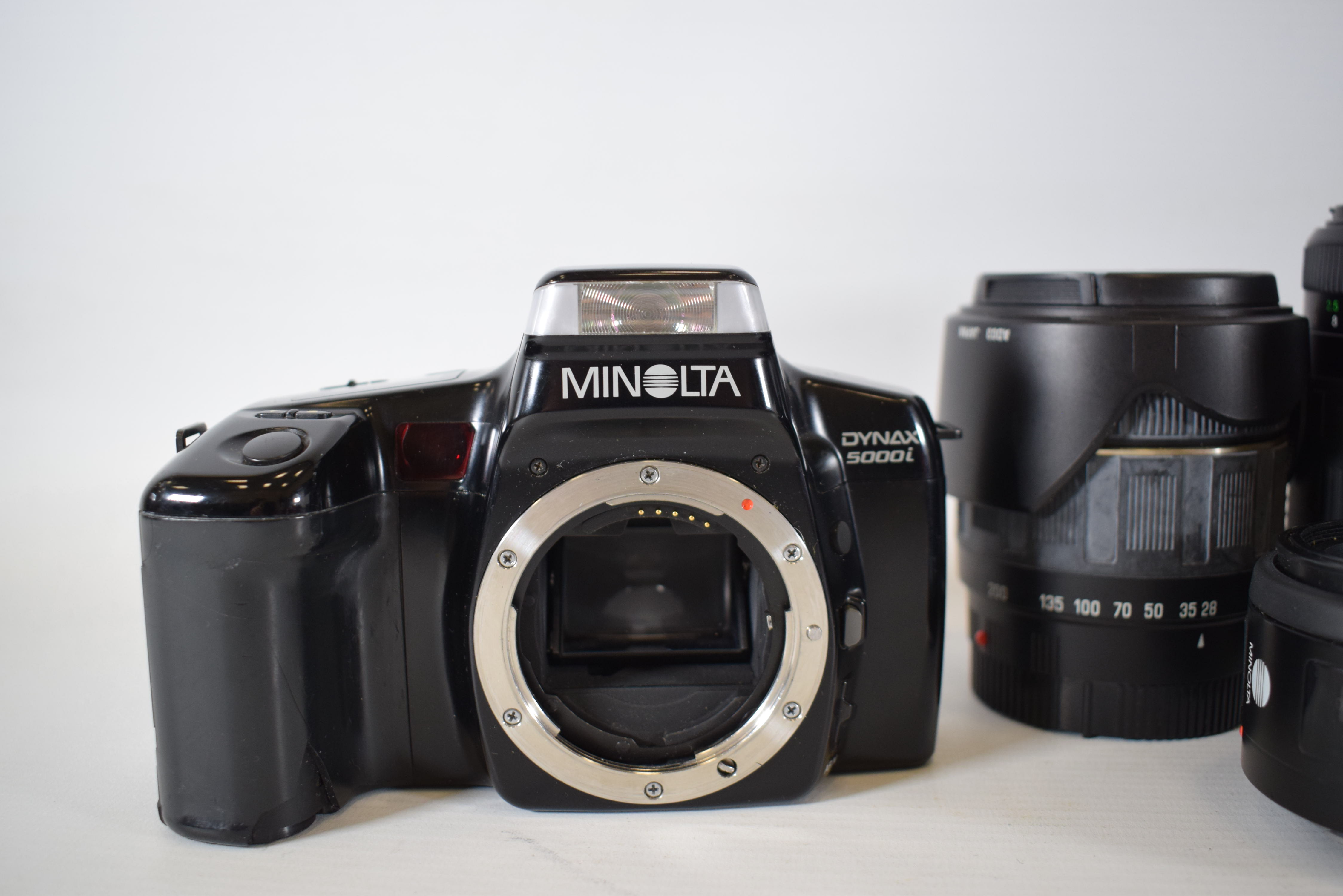 Minlota dynax 5000 SLR Camera body with Four lens.  See photo for details.  - Image 2 of 3