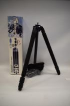 Sherpa pro Carbon Fibre Three section tripod +C1356:C1357with magnesium body Boxed.  See photo