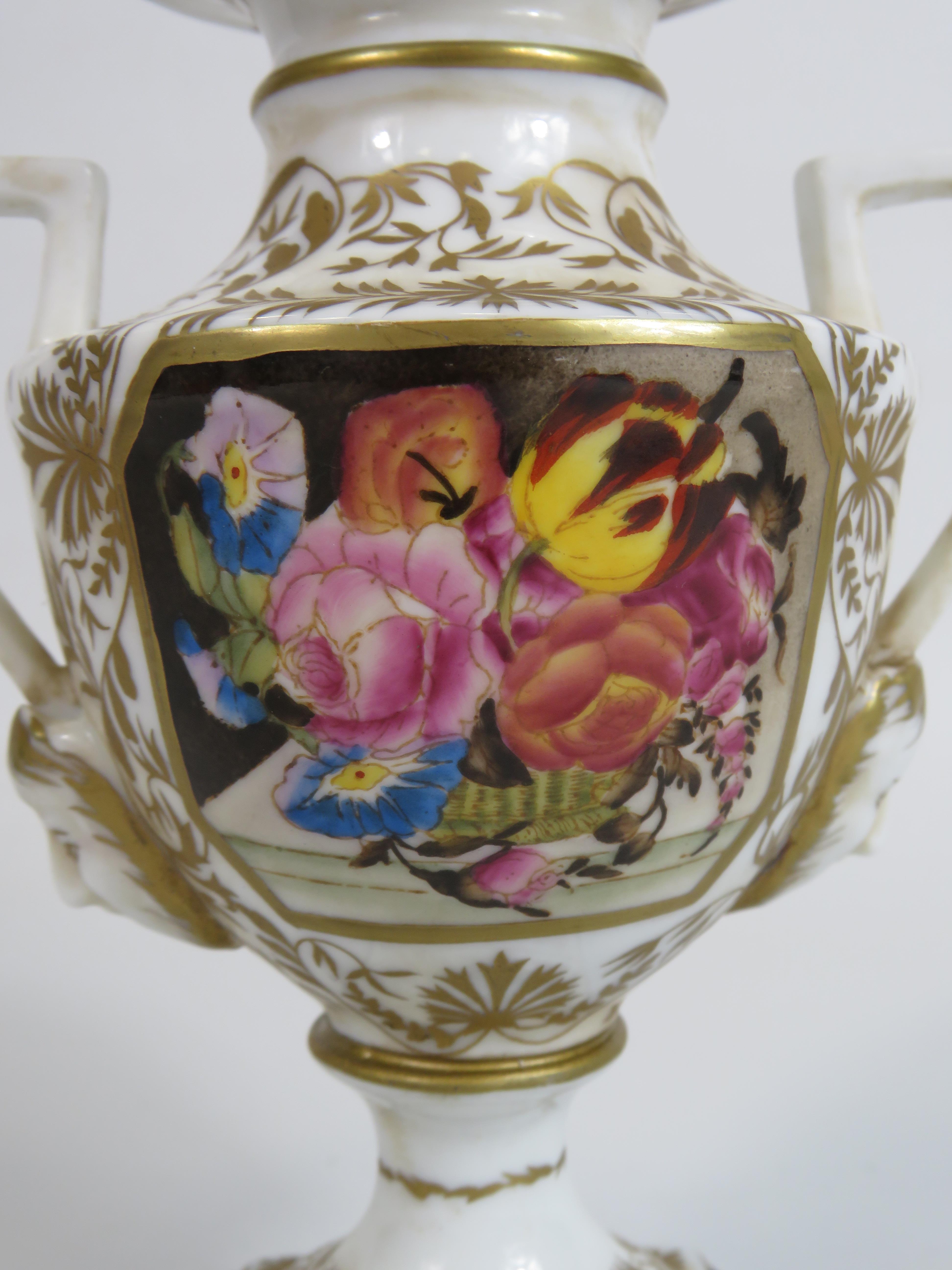 Meissen style twin handle vase sitting on brass feet, 16cm tall. - Image 2 of 4