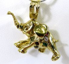 9ct Yellow Gold CZ Set Elephant Penant which measures approx 30mm wide and weighs 10.8g