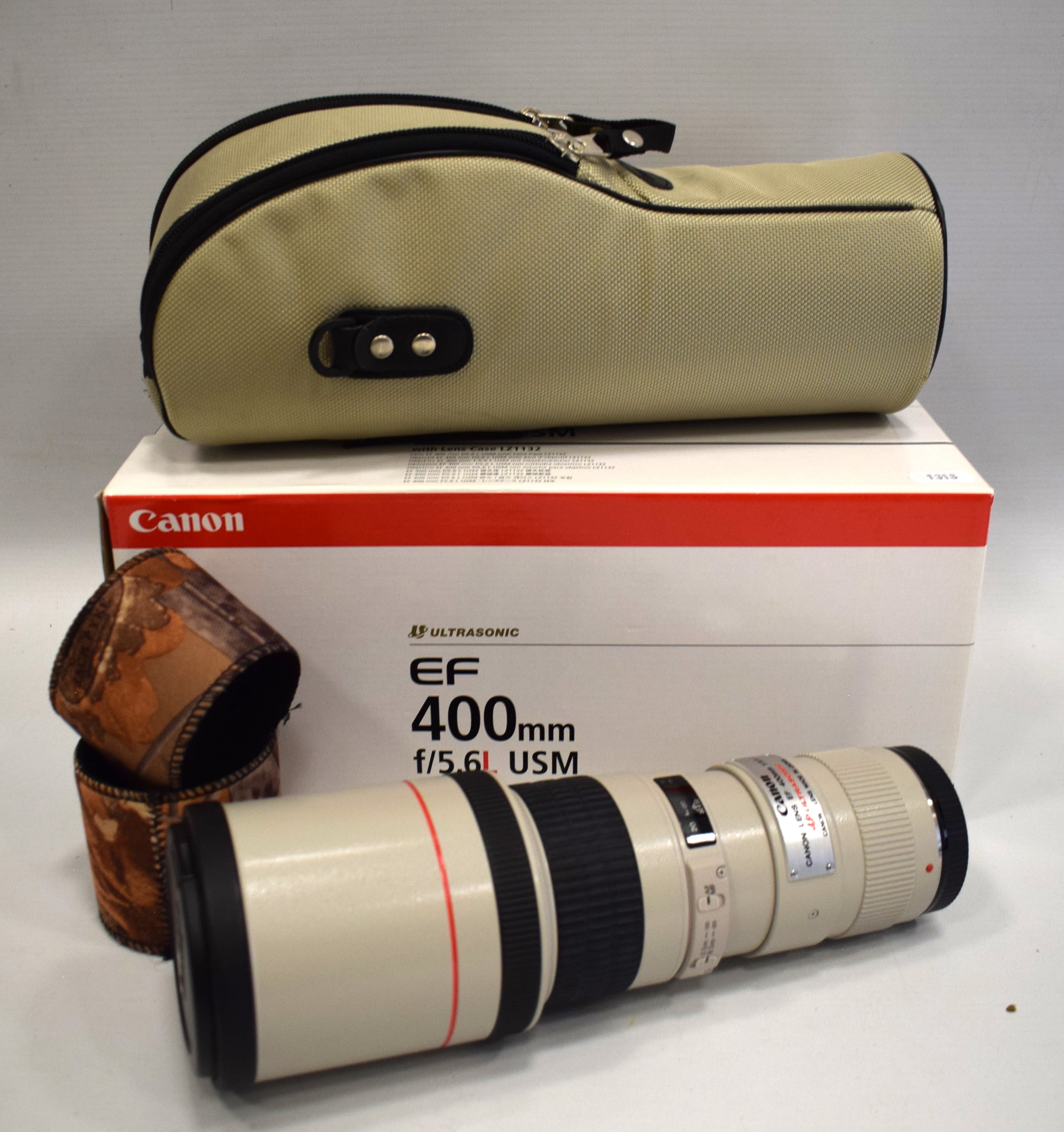 Canon 400mm F/5.6L  USM Lens with Soft case. 