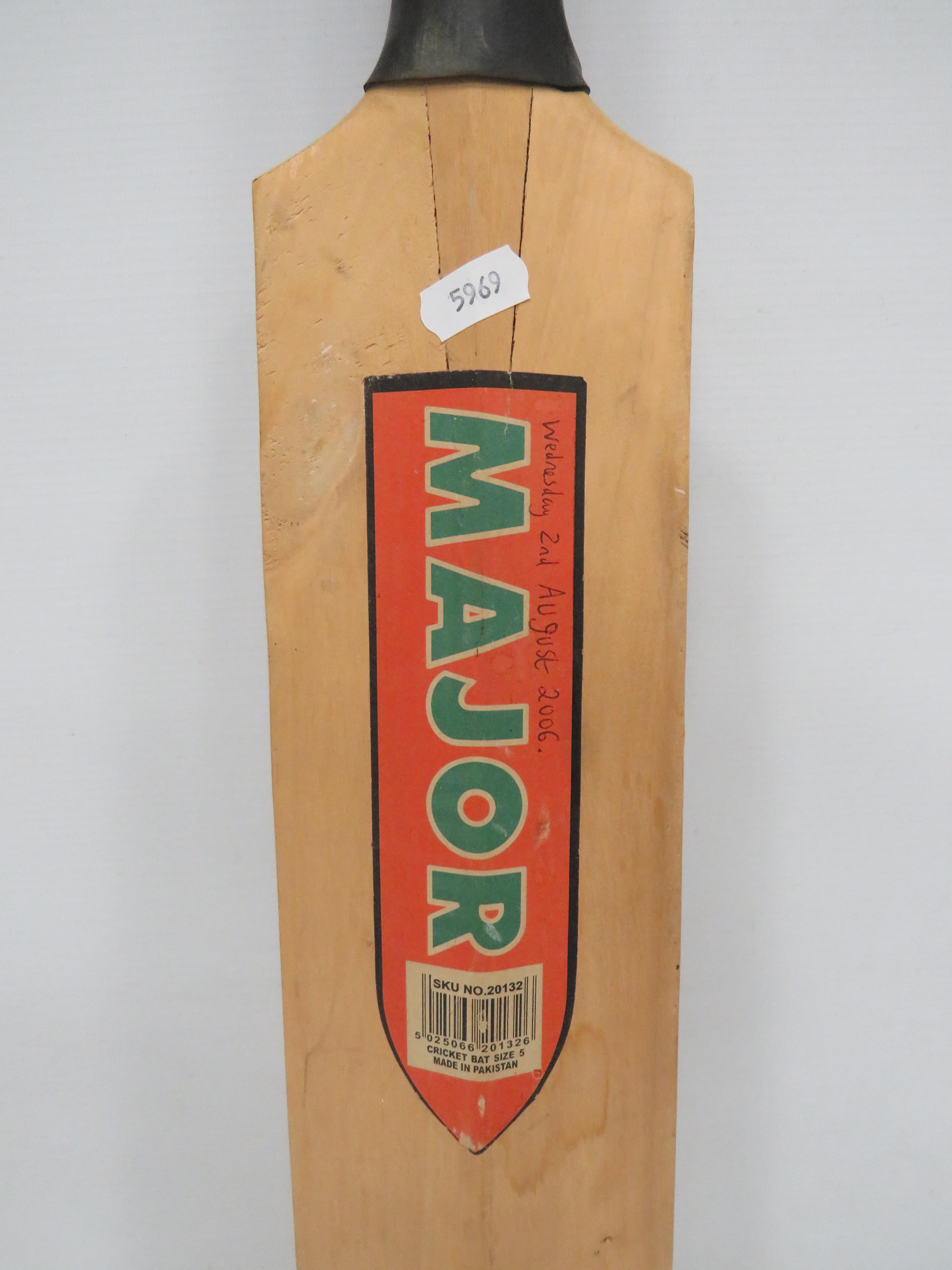 Childs Size Cricket bat by 'Major', 32 inches long. Indistinct signature to face. See photos - Image 4 of 4