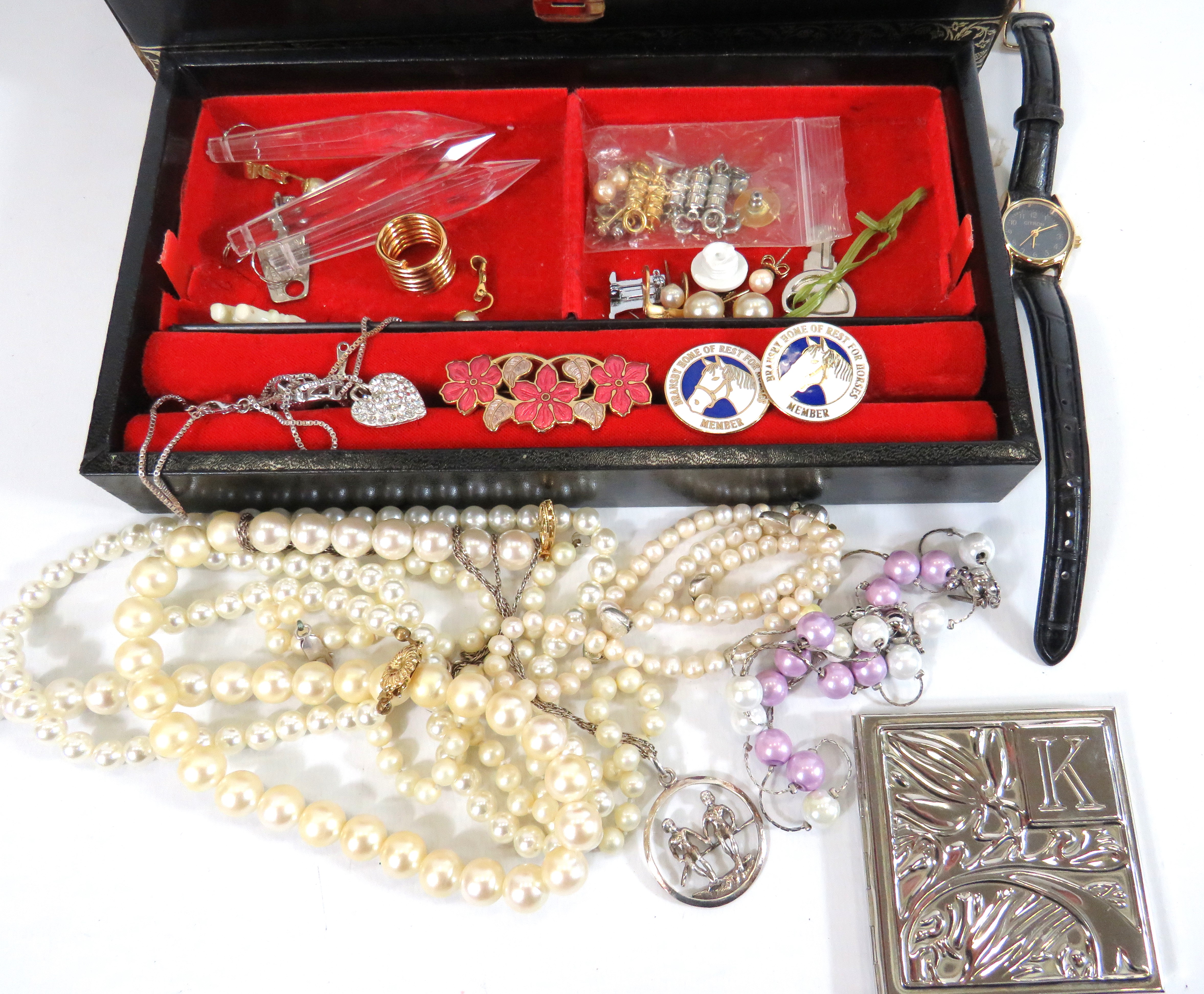 Jewellery box containing Pearl Necklaces, Pearl Stud Earrings,  Miniature 9ct Gold Heat Shaped penda