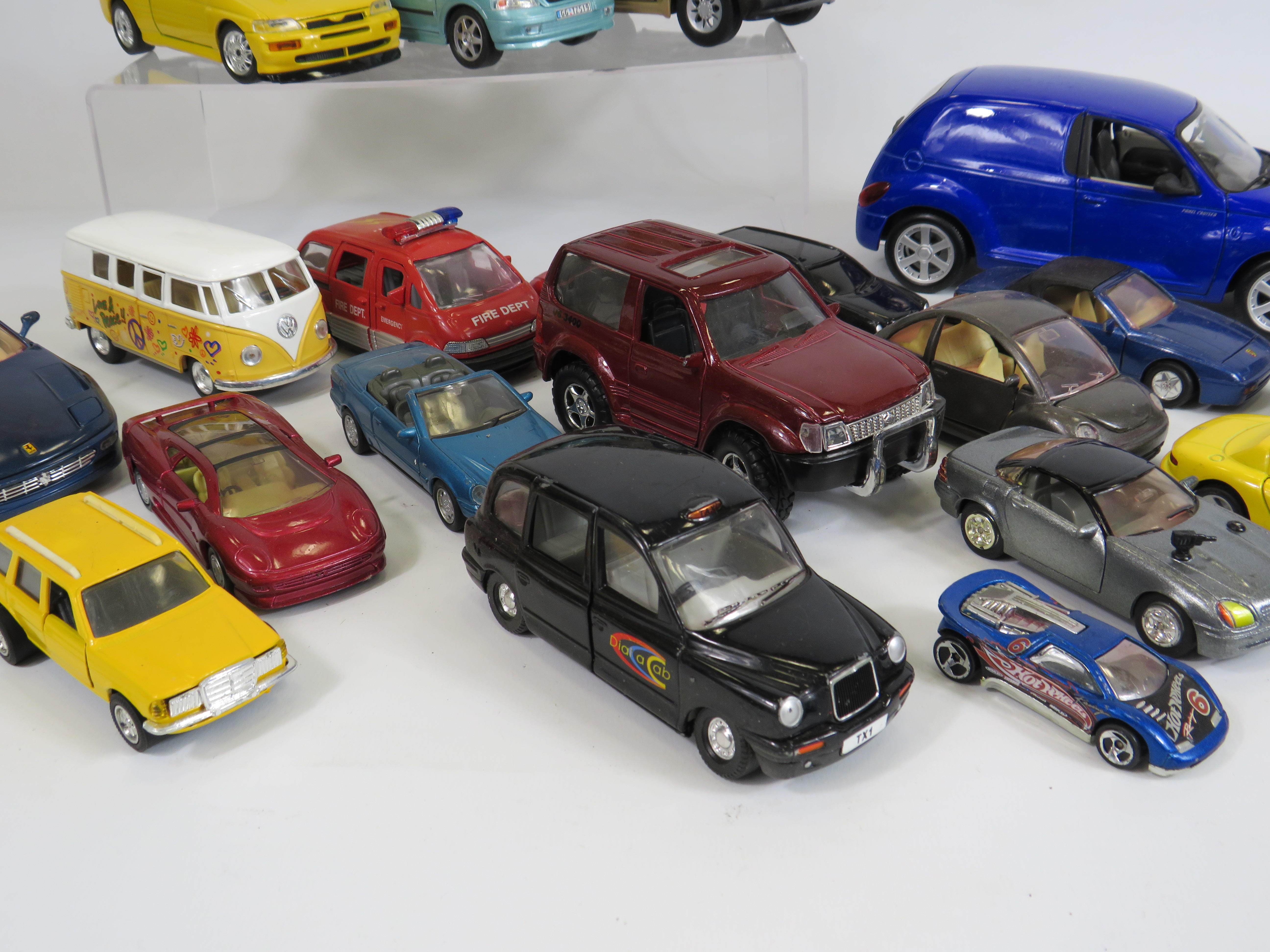 Selection of various diecast playworn vehicles by Maisto, Burago, Welly etc. - Image 2 of 4