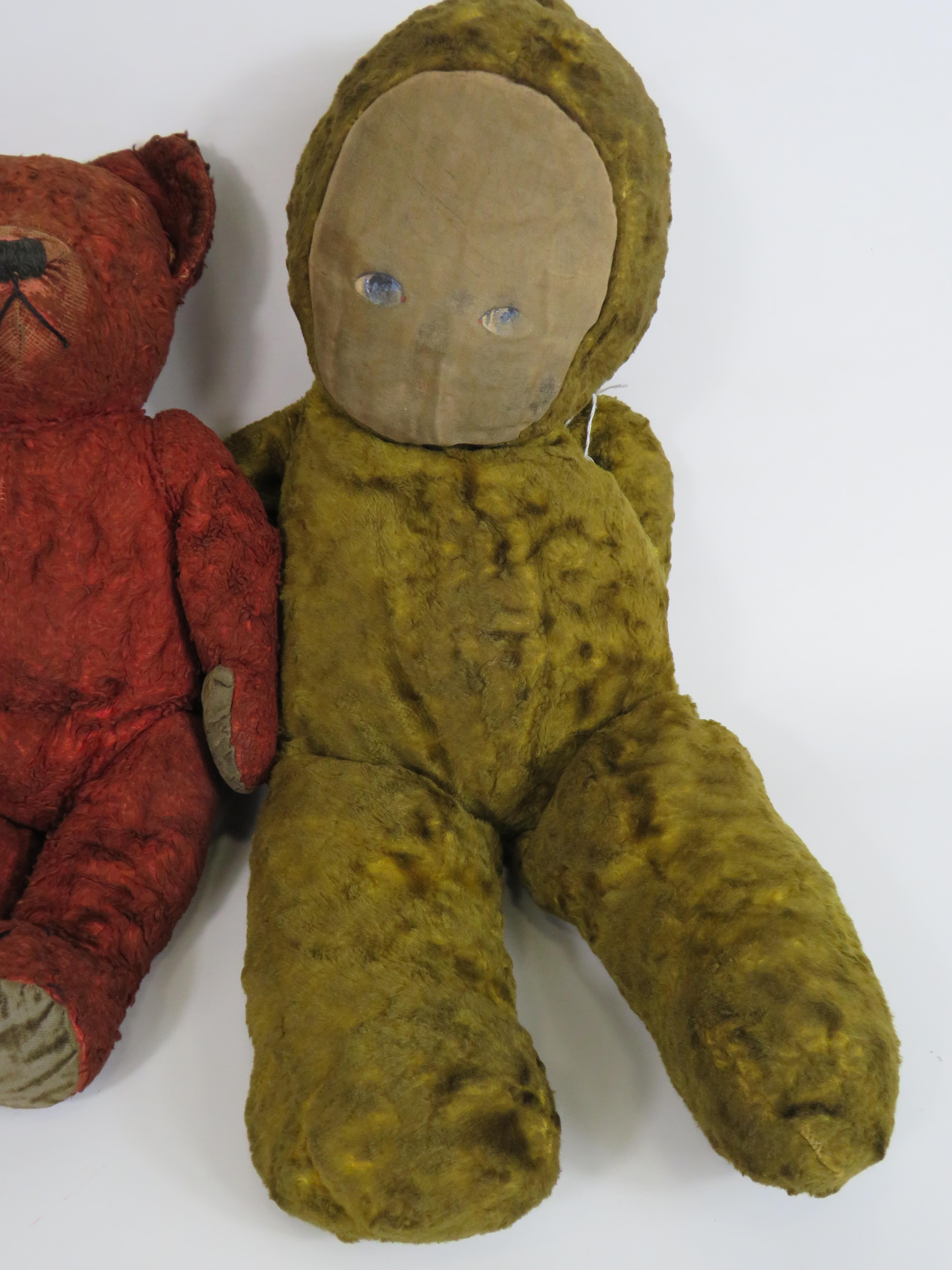 Antique teddy bear 15 inches long and Vintage Merrythought doll 18 inches long . - Bild 3 aus 3