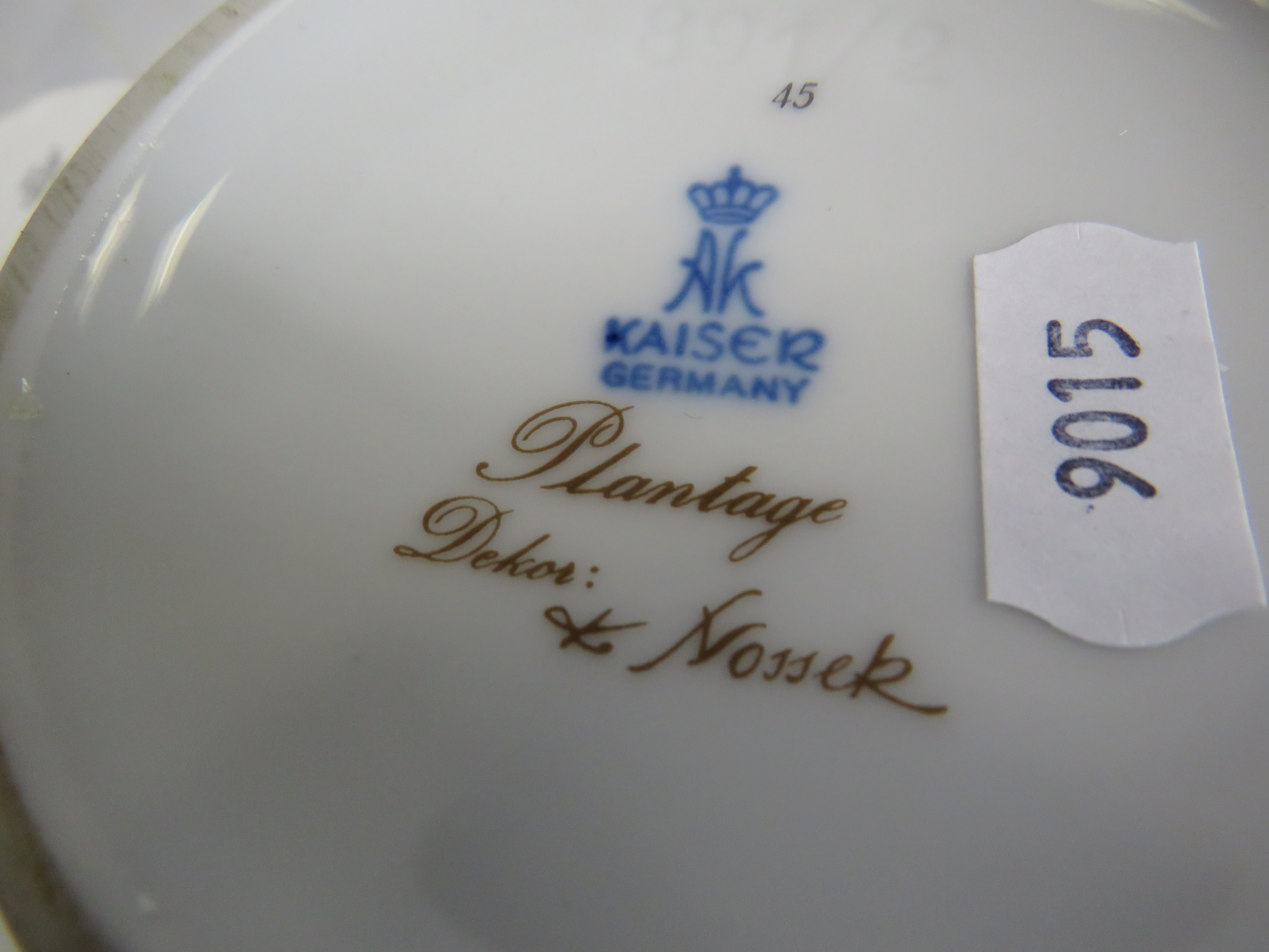 Mixed ceramics lot to include Coalport, Royal Worcester and Kaiser. - Image 2 of 4